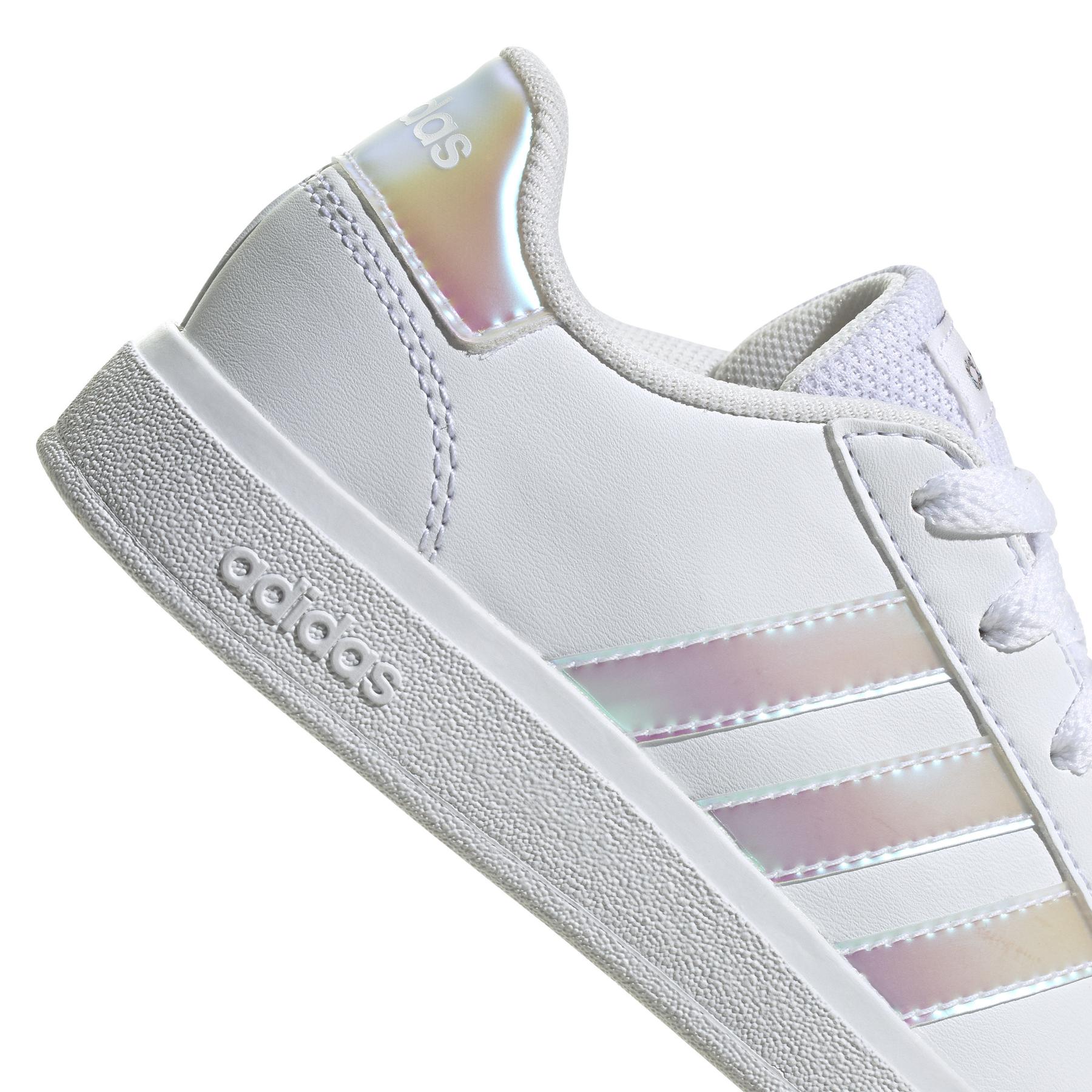 a/d/adidas-originals_gy2326_9_footwear_photography_detail_view_2_white_000.jpg