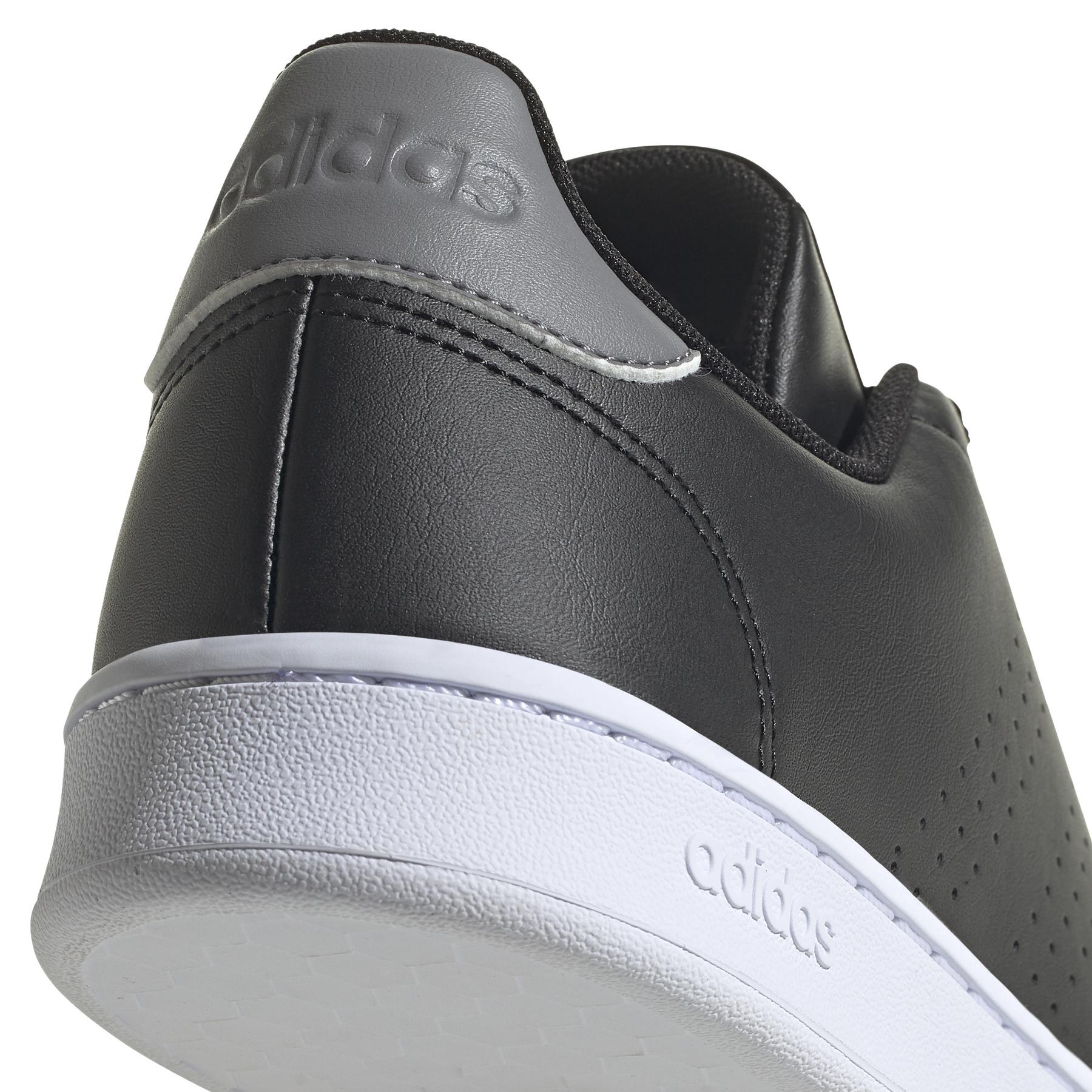 product/a/d/adidas-originals_gz5301_9_footwear_photography_detail_view_2_white_000.jpg
