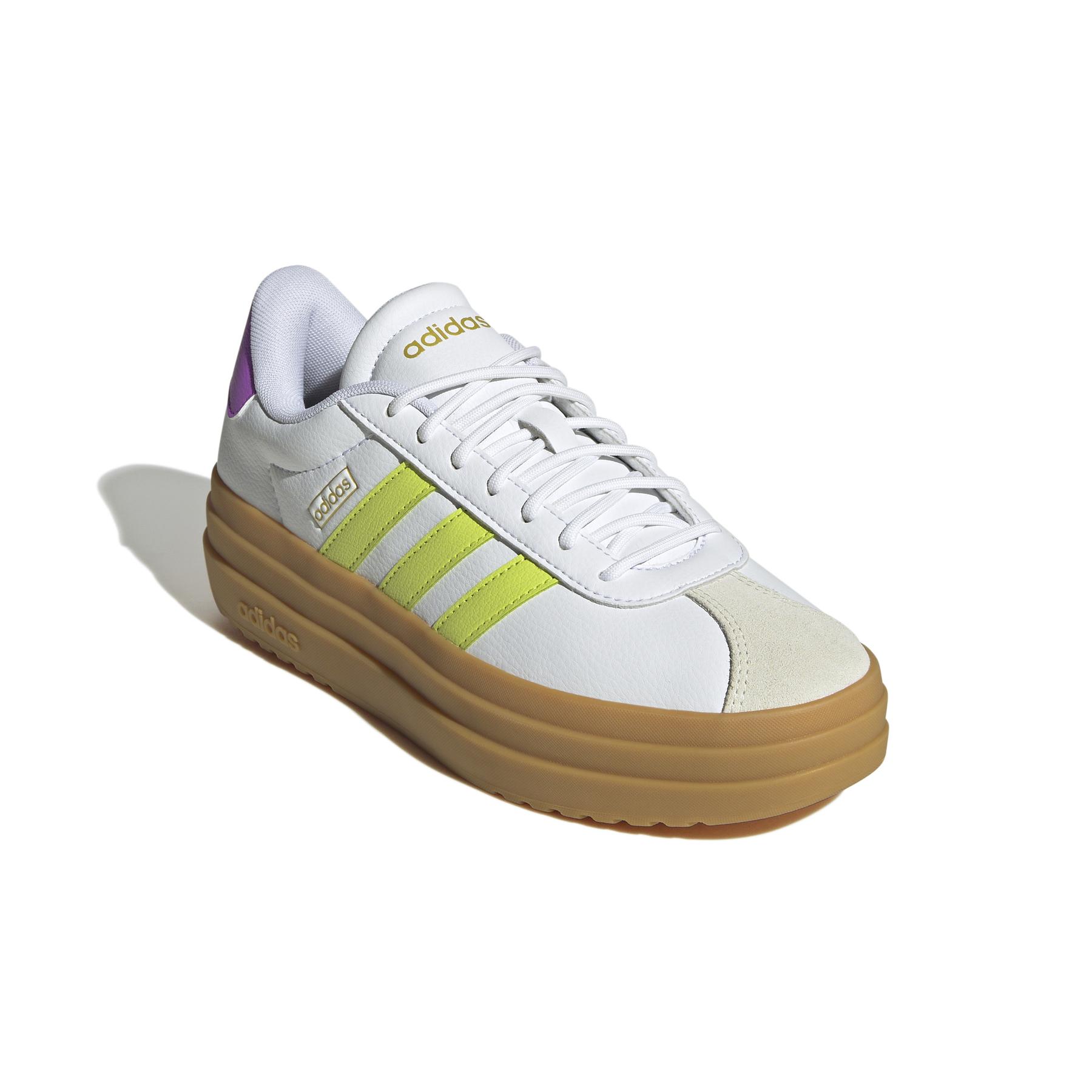 a/d/adidas-originals_jq5644_6_footwear_photography_front_lateral_top_view_white.jpg