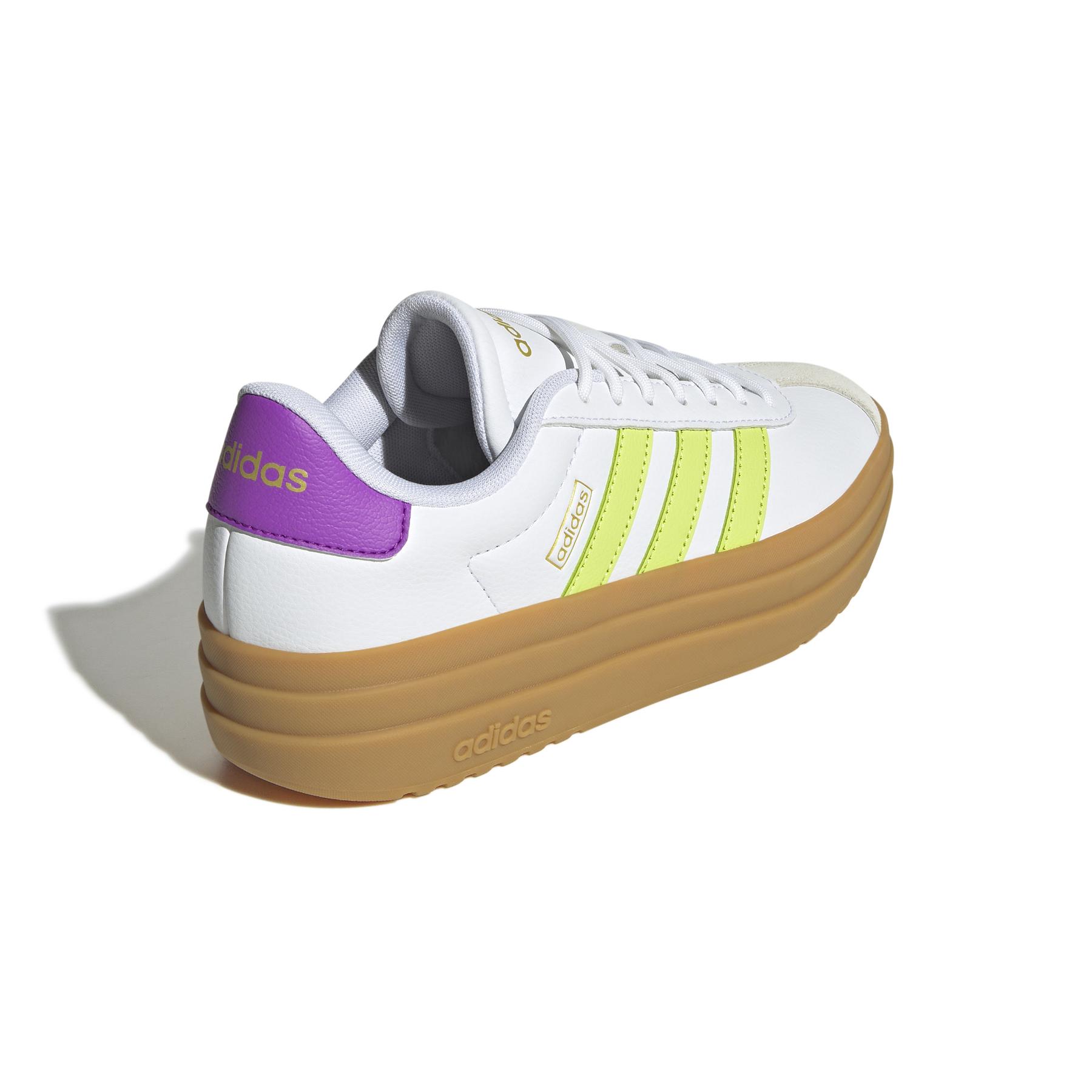 a/d/adidas-originals_jq5644_7_footwear_photography_back_lateral_top_view_white.jpg