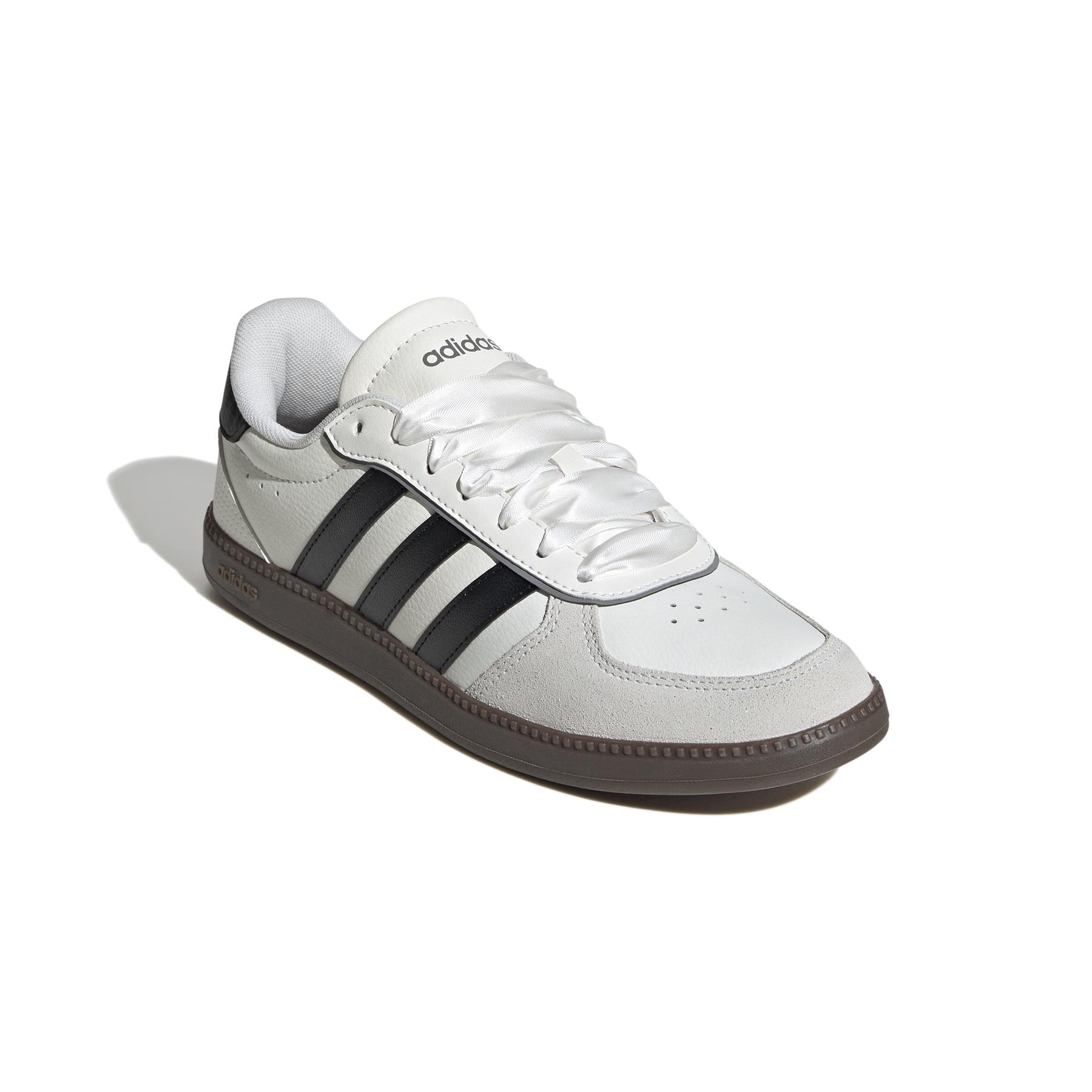 a/d/adidas-originals_jq8253_6_footwear_photography_front_lateral_top_view_white.jpg