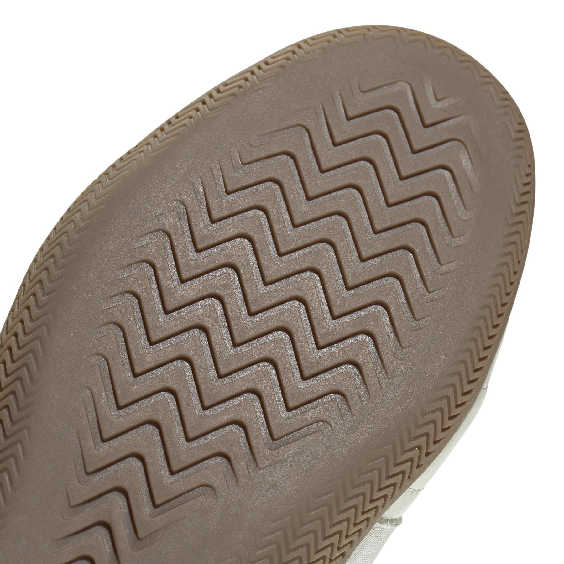 a/d/adidas-originals_jq9682_8_footwear_photography_detail_view_1_white.jpg