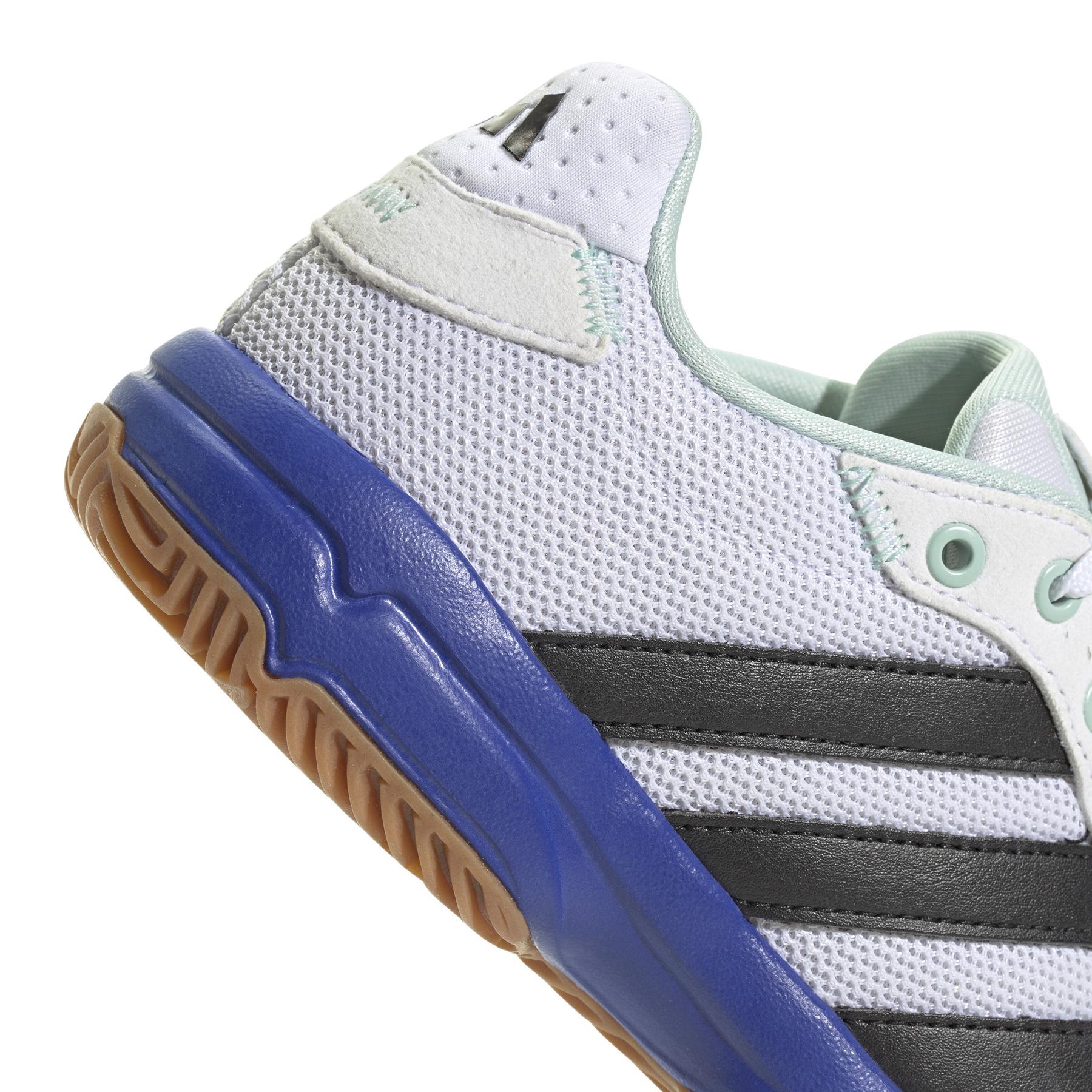 product/a/d/adidas_aci-ie1087_9_footwear_photography_detail_view_2_white.jpg