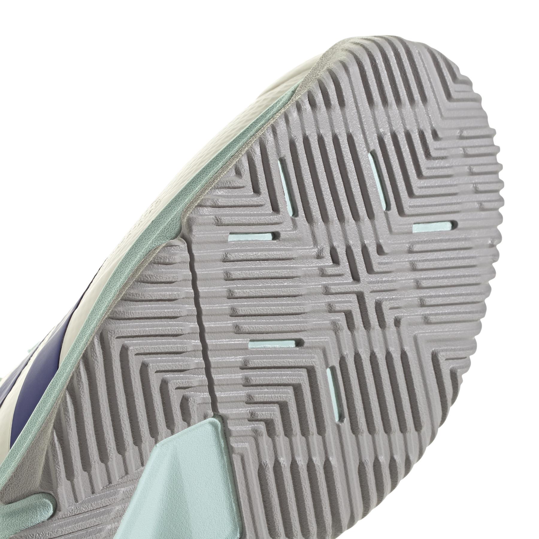 a/d/adidas_aci-ih5930_9_footwear_photography_detail_view_2_white.jpg