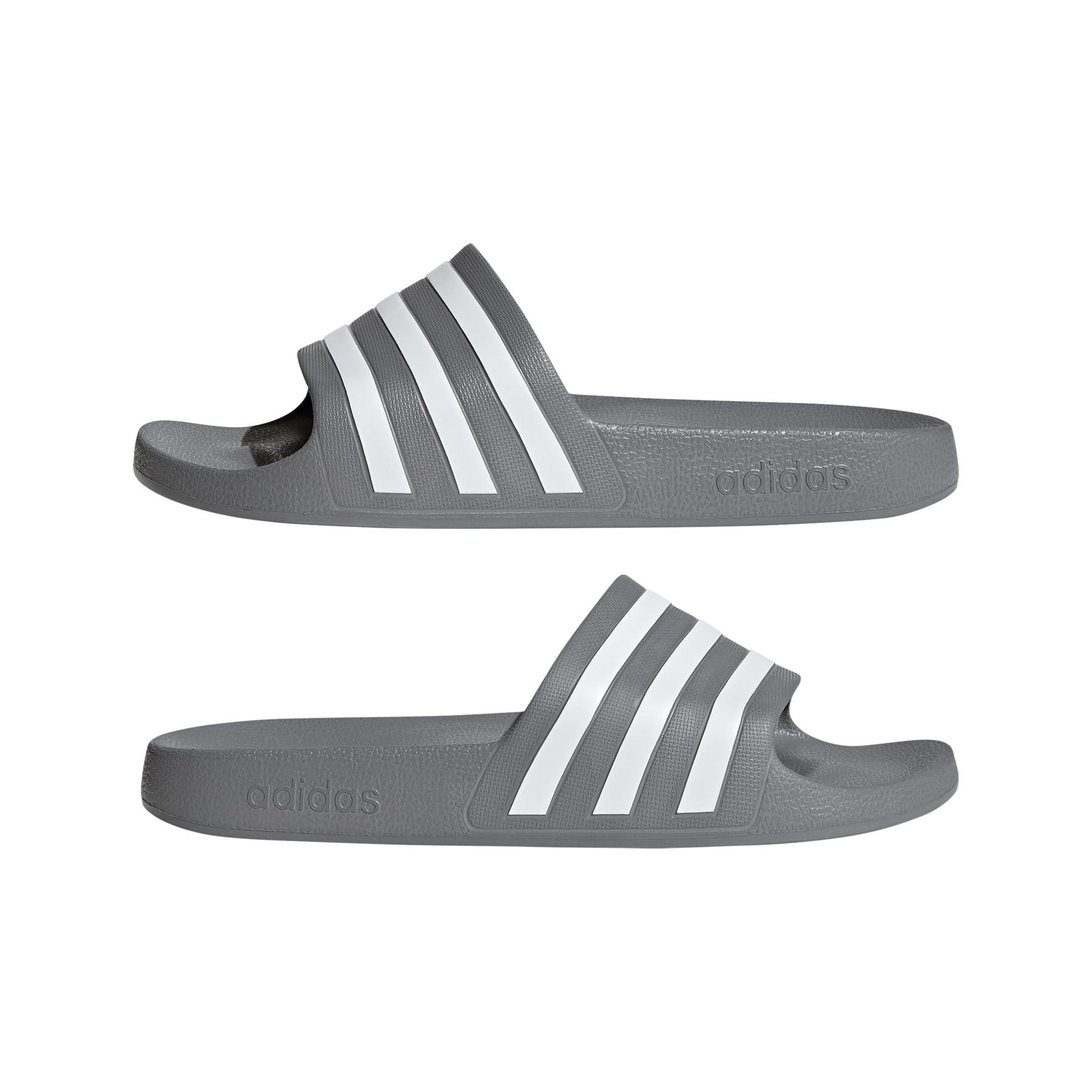 a/d/adidas_f35538_11_footwear_photography_mirrored_pair_view_white-nw112824.jpg