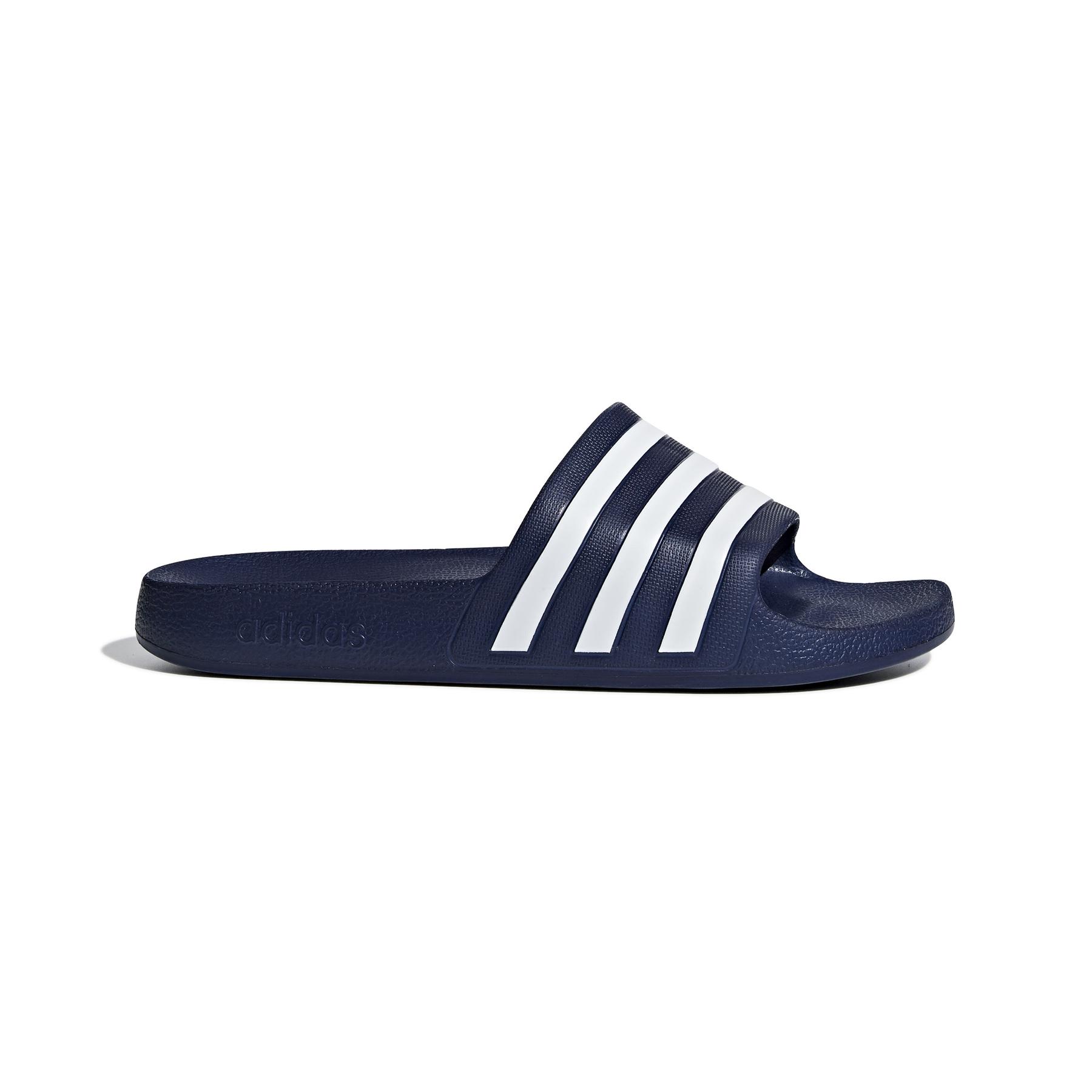 product/a/d/adidas_f35542_1_footwear_photography_side_lateral_center_view_white-nw112824.jpg