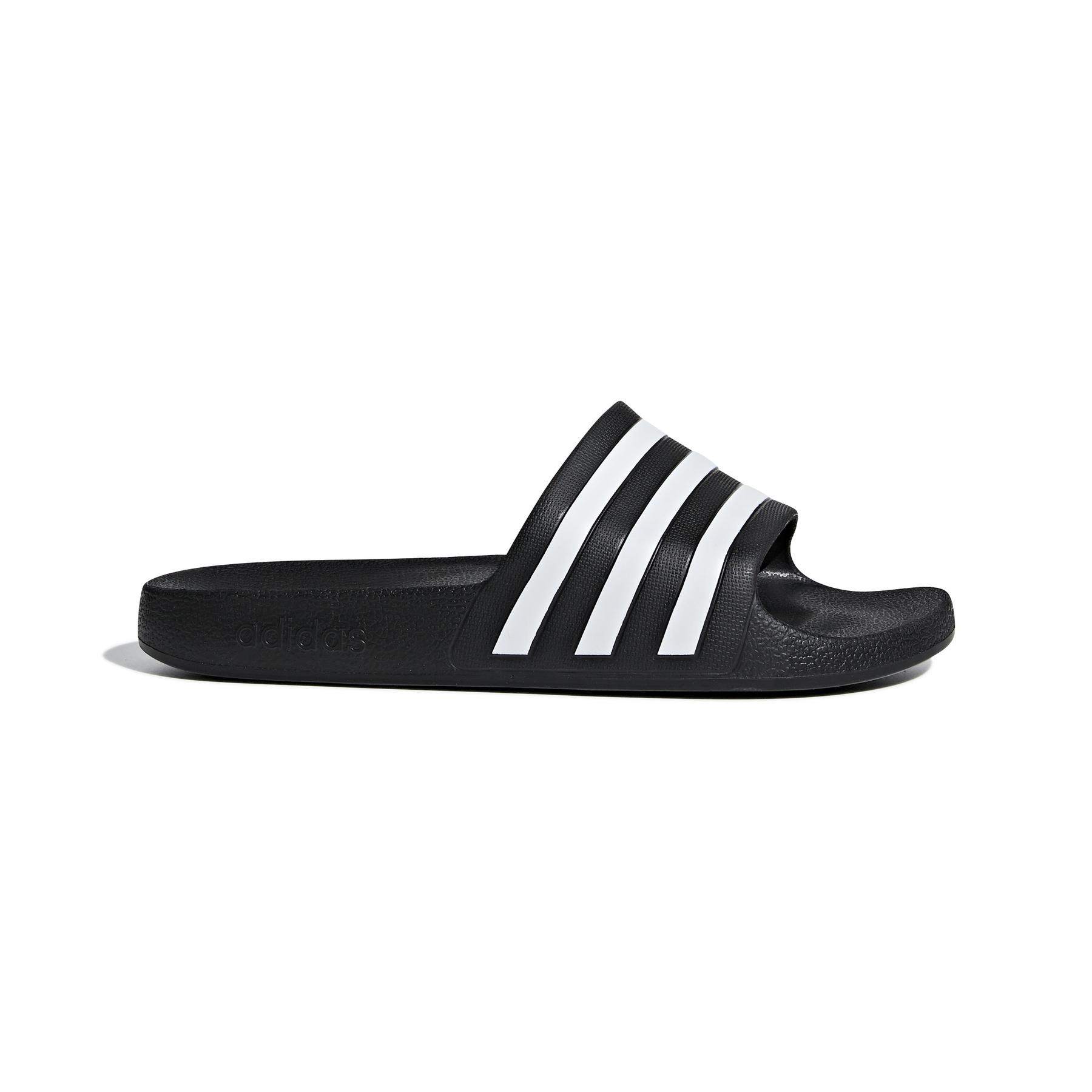product/a/d/adidas_f35543_1_footwear_photography_side_lateral_center_view_white-nw112824.jpg