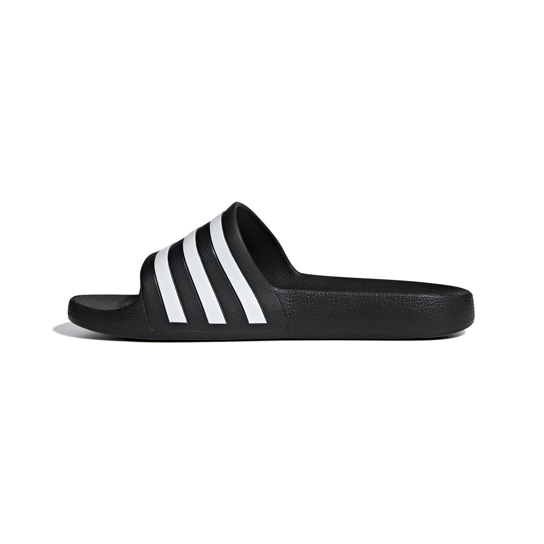 product/a/d/adidas_f35543_5_footwear_photography_side_medial_center_view_white-nw112824.jpg