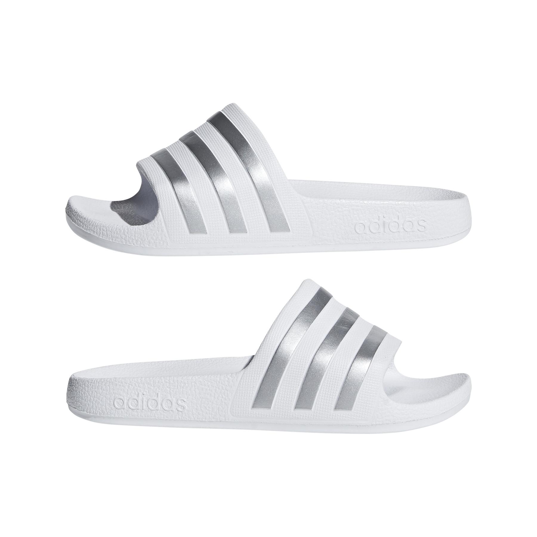 product/a/d/adidas_f35555_11_footwear_photography_mirrored_pair_view_white-nw112824.jpg