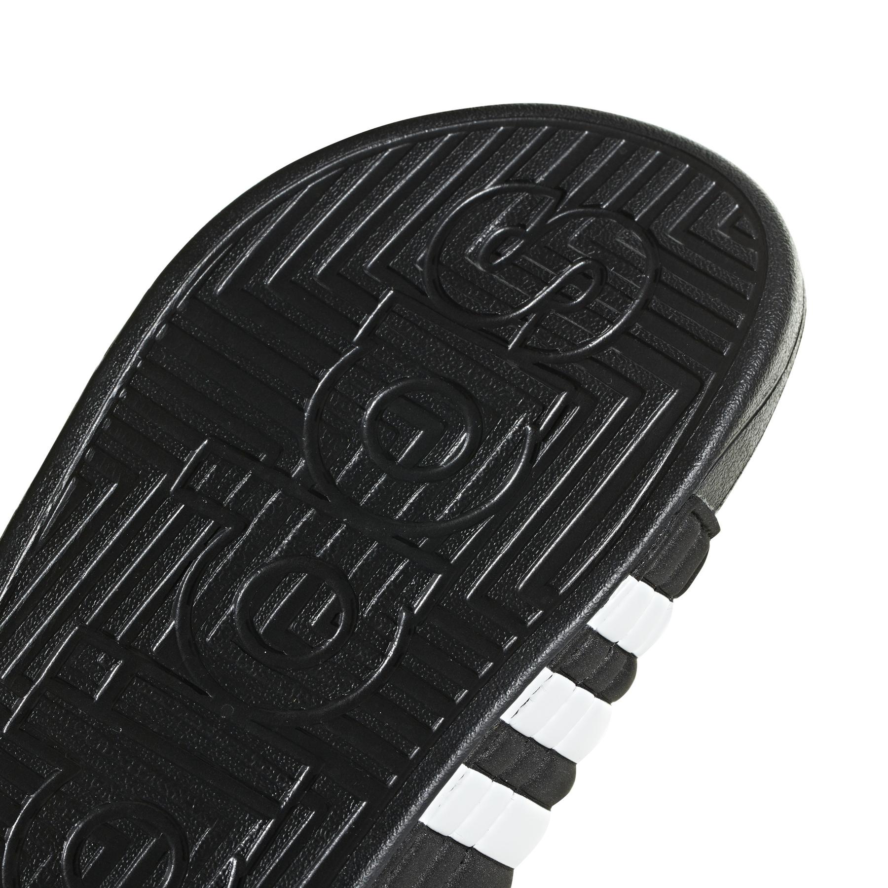 a/d/adidas_f35580_10_footwear_photography_detail_view_3_white-new0201.jpg