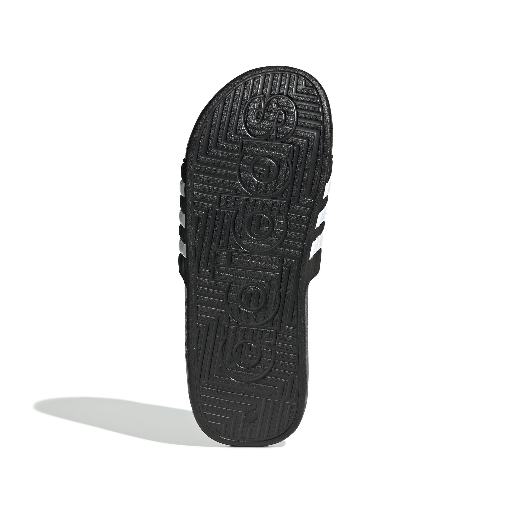 a/d/adidas_f35580_4_footwear_photography_bottom_view_white-new0201.jpg