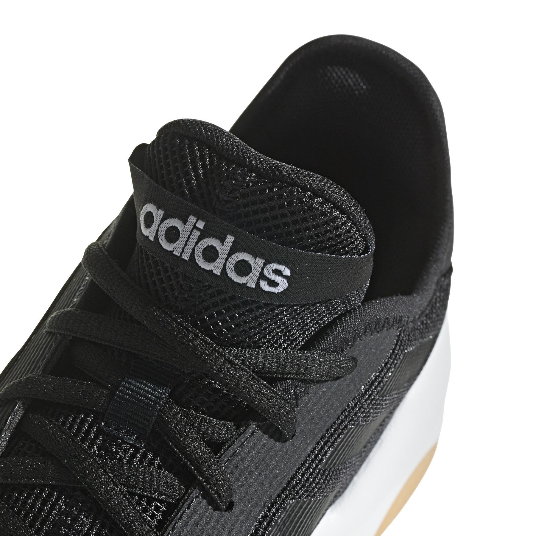product/a/d/adidas_f36737_8_footwear_photography_detail_view_1_white_000.jpg