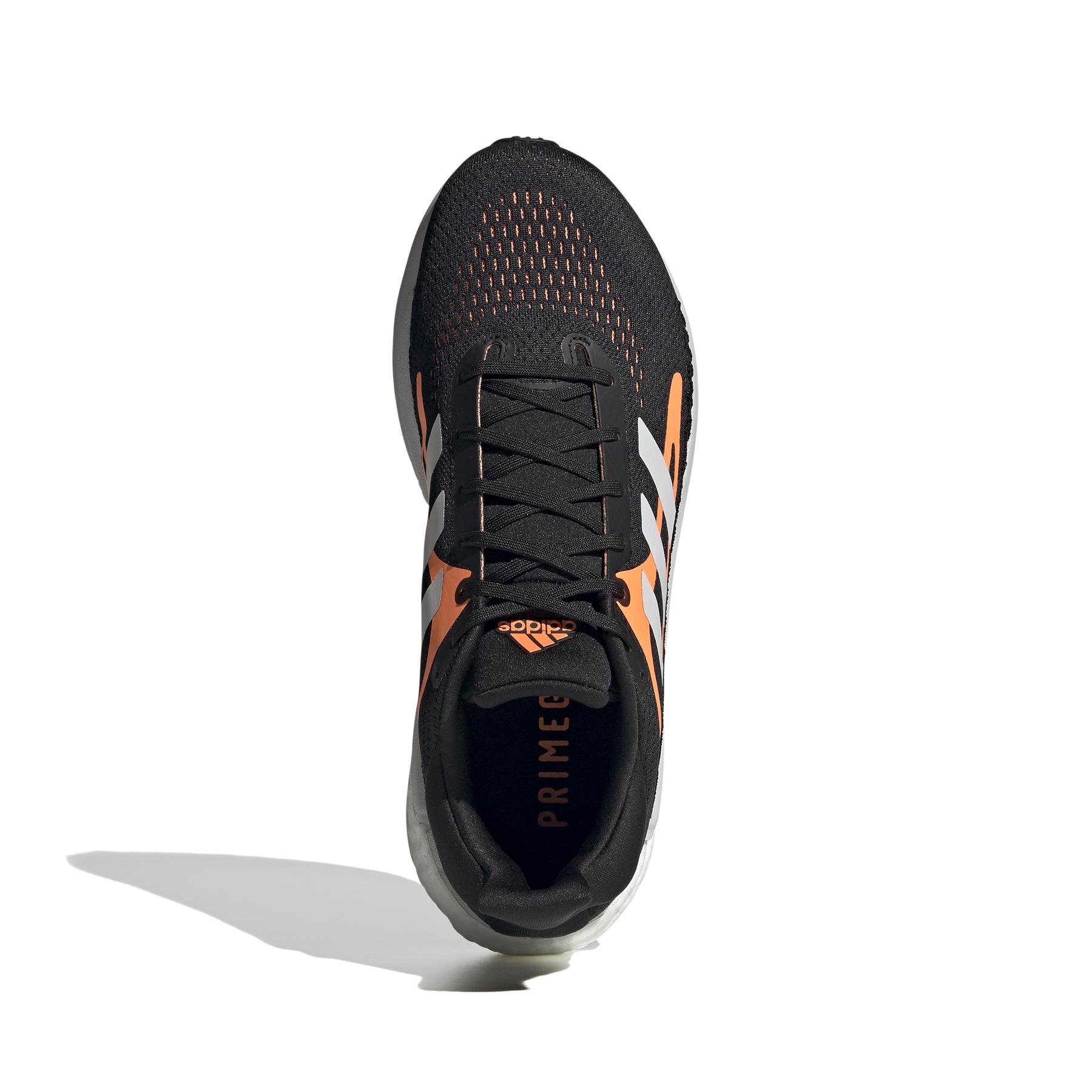 a/d/adidas_fy0365_3_footwear_photography_top_portrait_view_white_000.jpg