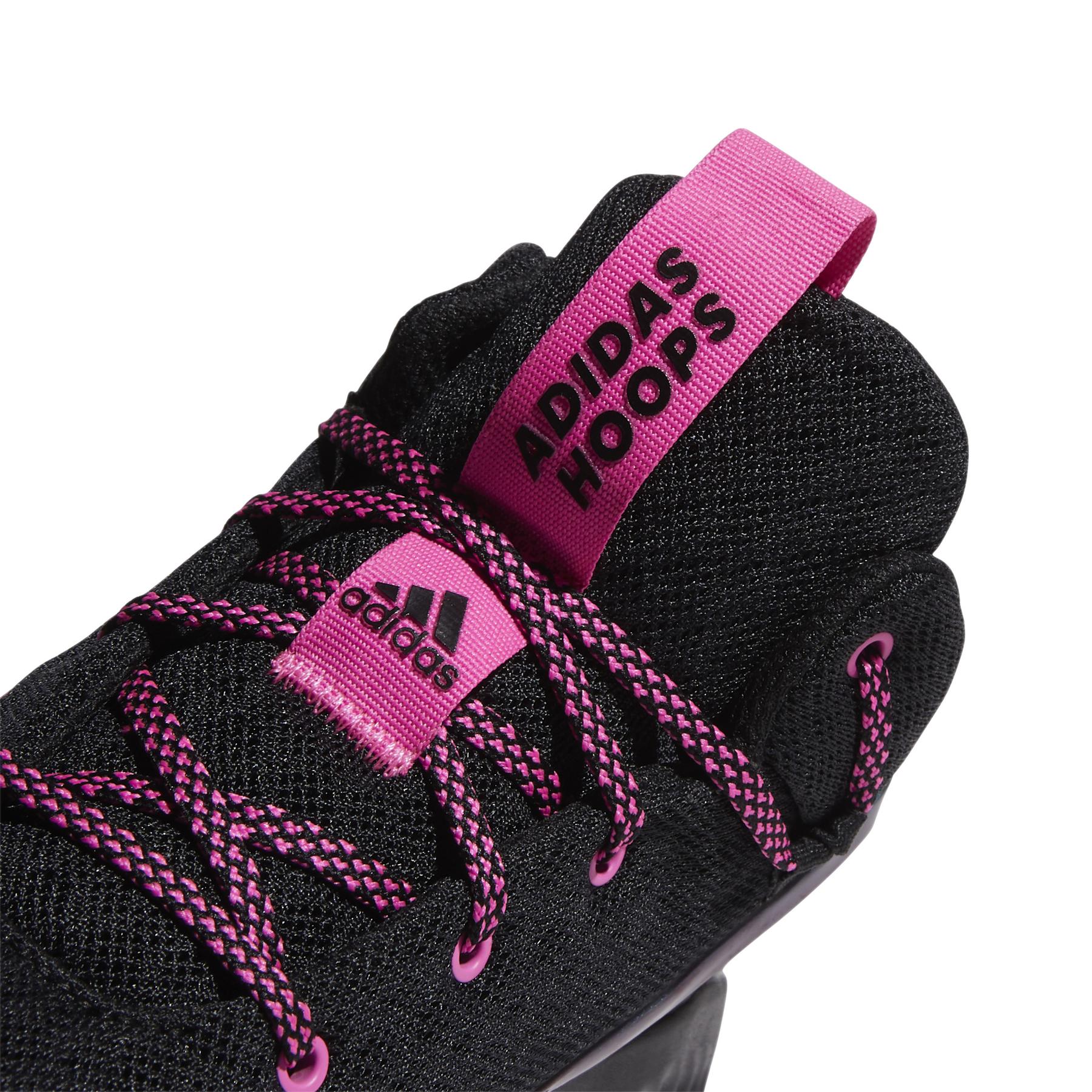 product/a/d/adidas_fz1695_9_footwear_photography_detail_view_2_white_000.jpg