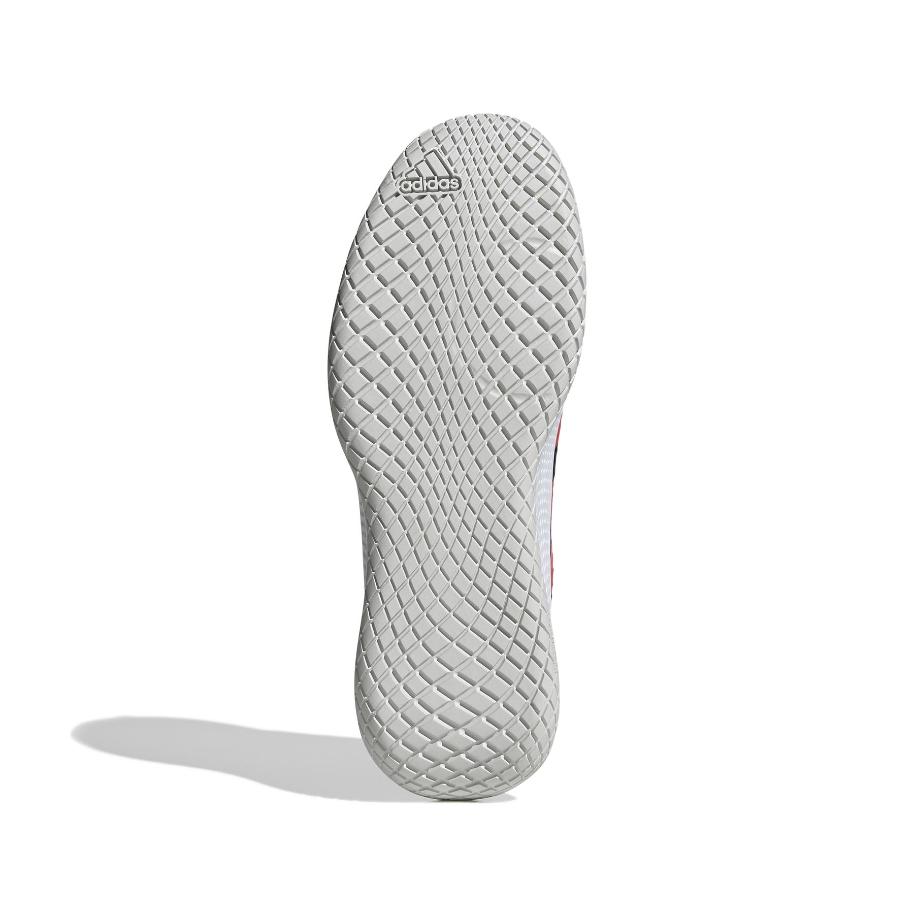 product/a/d/adidas_fz4663_4_footwear_photography_bottom_view_white_000.jpg