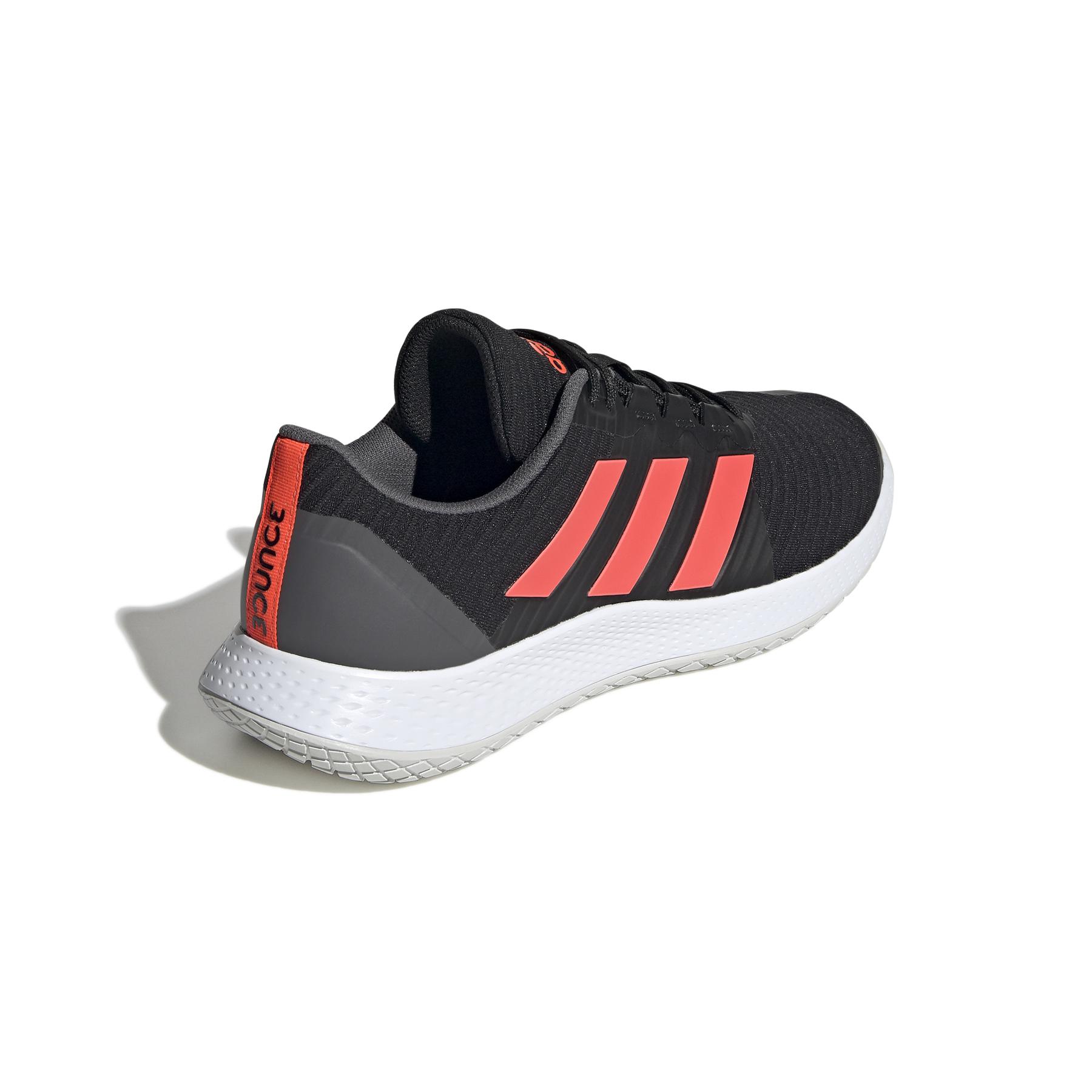 product/a/d/adidas_fz4663_7_footwear_photography_back_lateral_top_view_white_000.jpg
