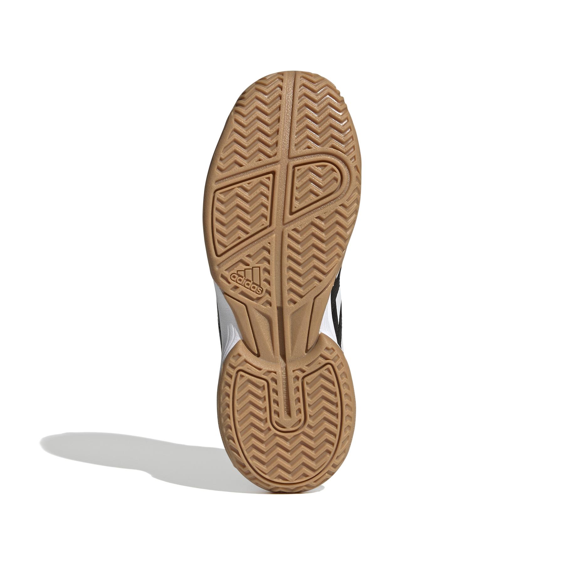 product/a/d/adidas_fz4681_4_footwear_photography_bottom_view_white_000.jpg