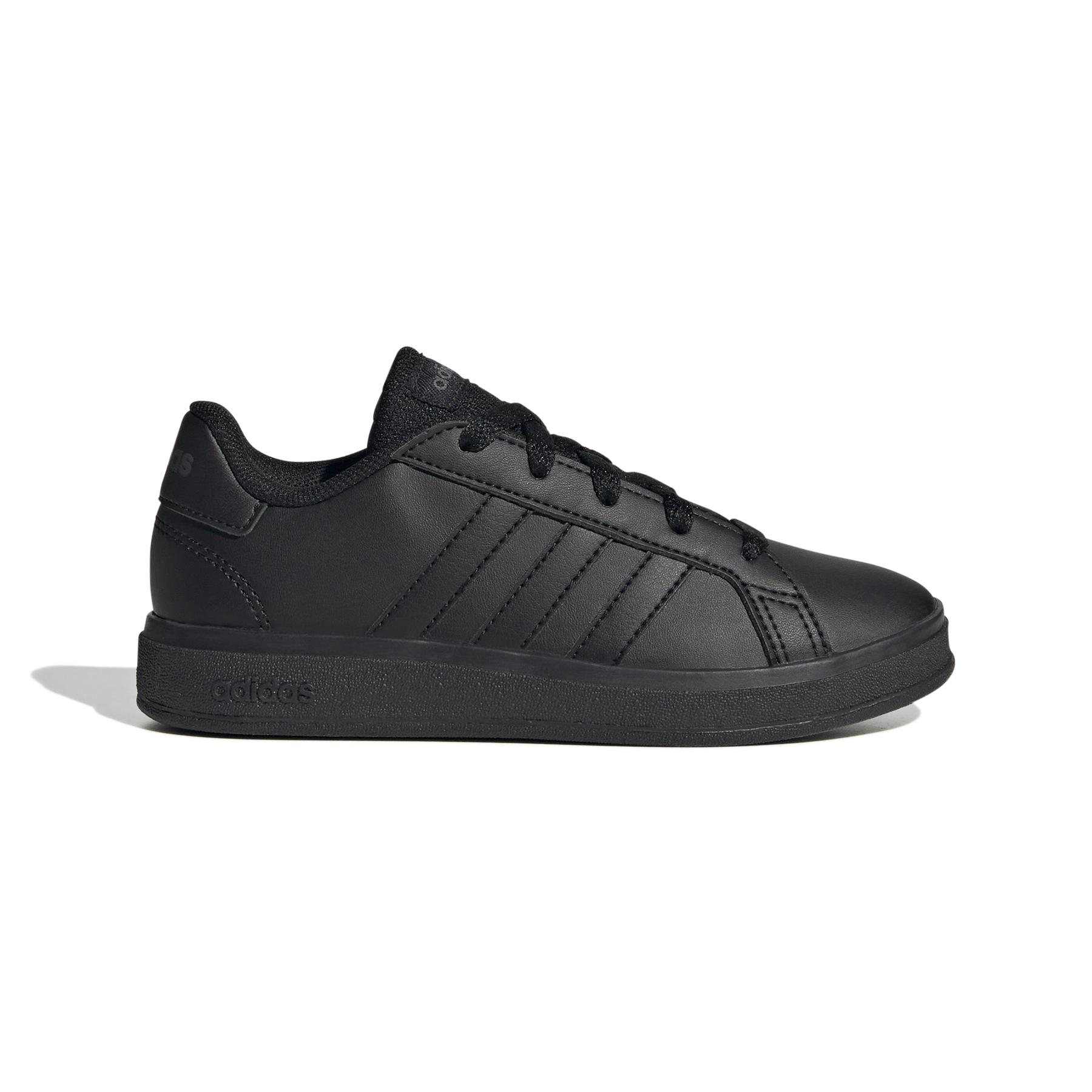 a/d/adidas_fz6159_1_footwear_photography_side_lateral_center_view_white_000.jpg