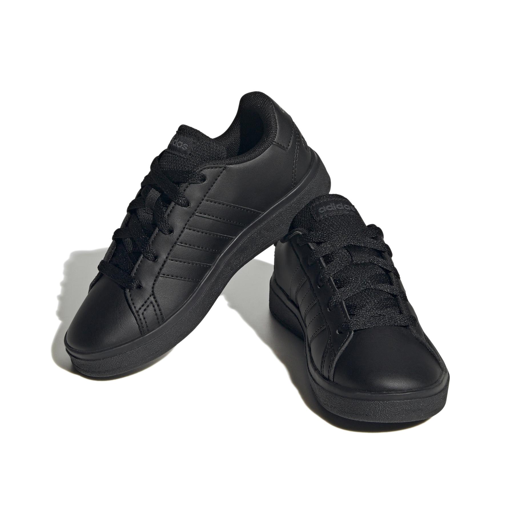 a/d/adidas_fz6159_6_footwear_photography_front_lateral_top_view_white_000.jpg