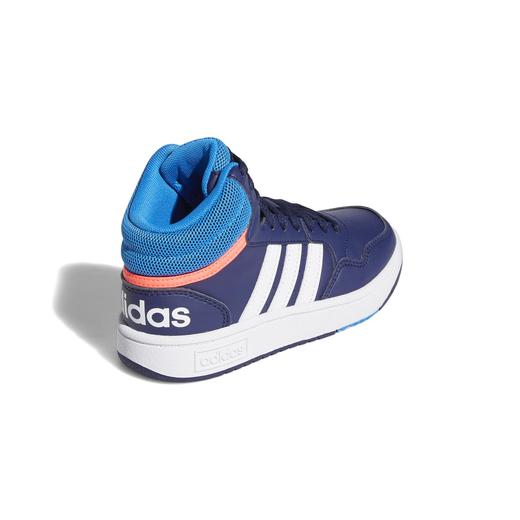 a/d/adidas_gw0400_7_footwear_photography_back_lateral_top_view_white.jpg
