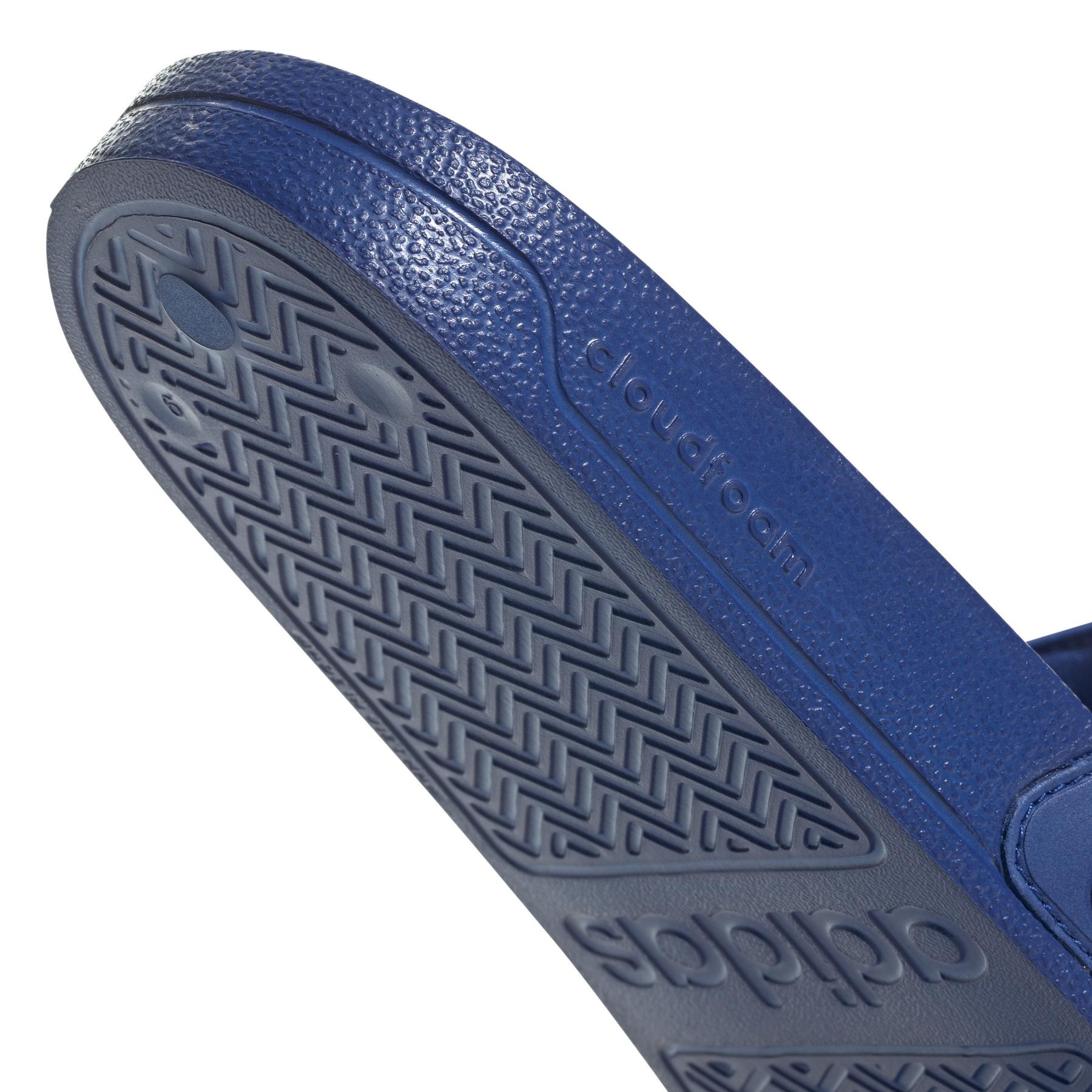 product/a/d/adidas_gw1048_9_footwear_photography_detail_view_2_white_000.jpg