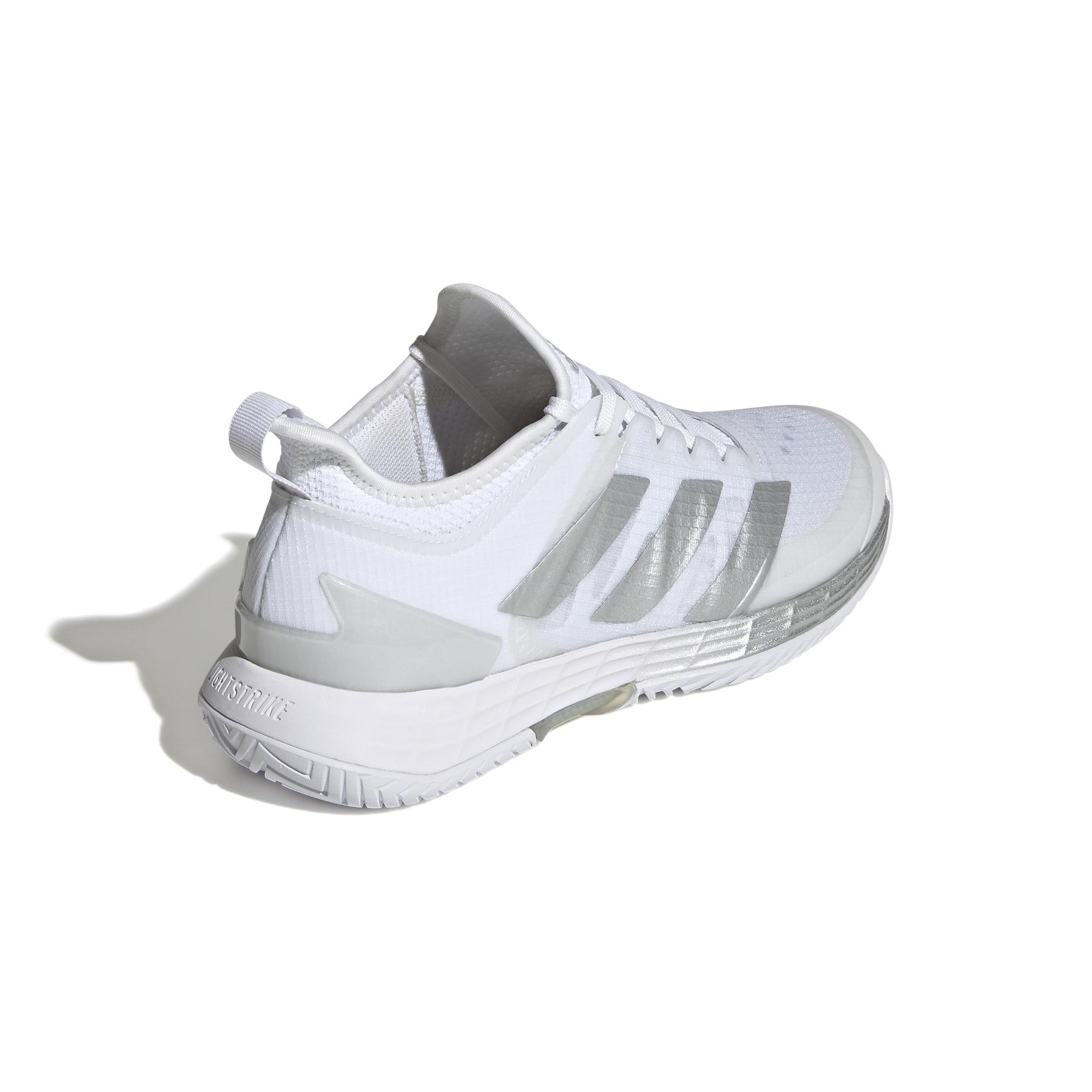 a/d/adidas_gw2513_7_footwear_photography_back_lateral_top_view_white_000.jpg