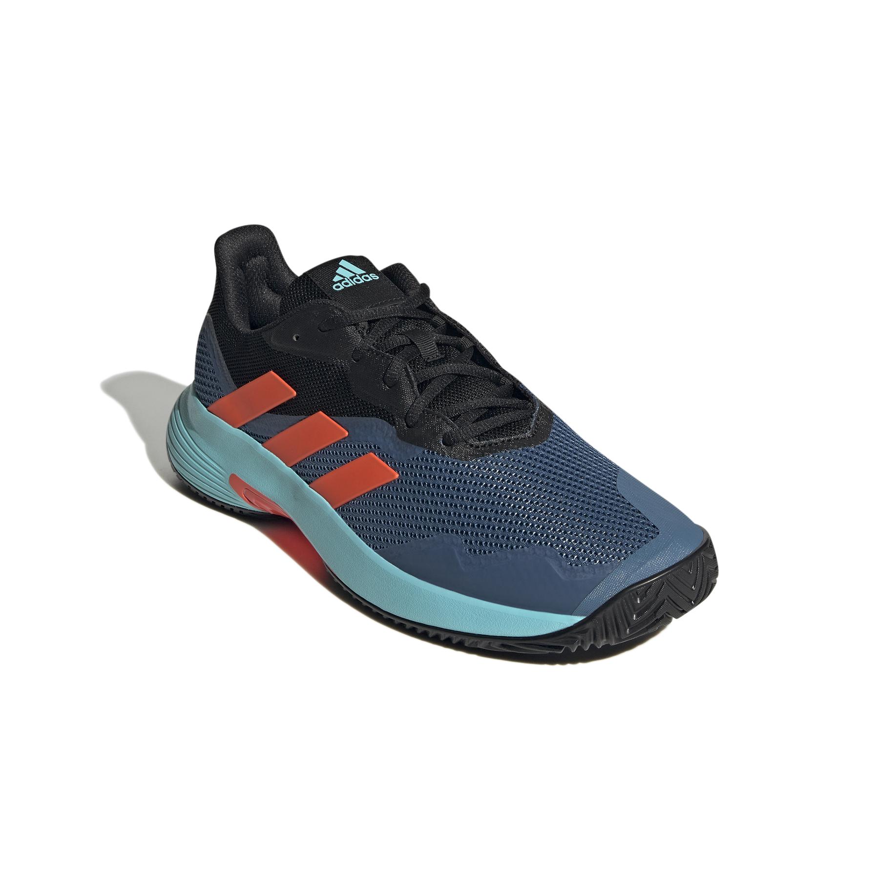 product/a/d/adidas_gw2987_6_footwear_photography_front_lateral_top_view_white_000.jpg
