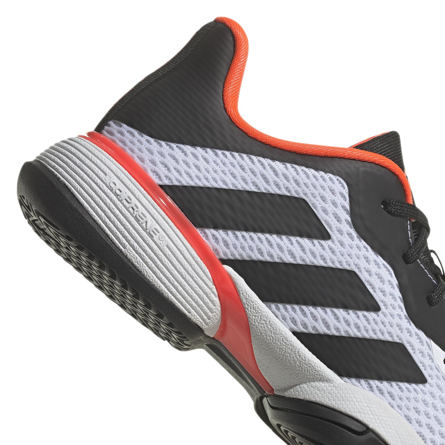 product/a/d/adidas_gw2996_8_footwear_photography_detail_view_1_white_000.jpg