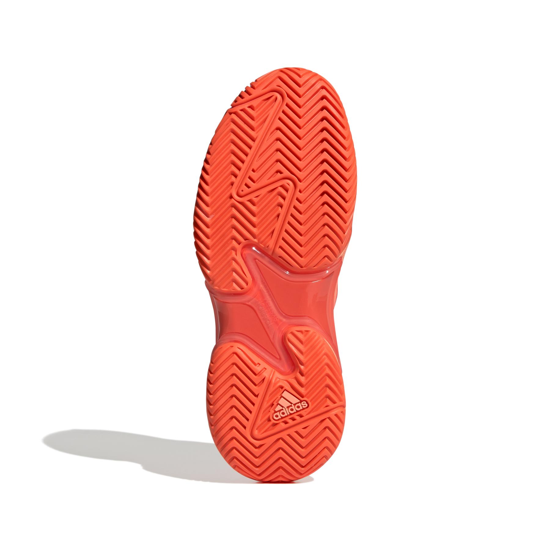 product/a/d/adidas_gw3816_4_footwear_photography_bottom_view_white_000.jpg