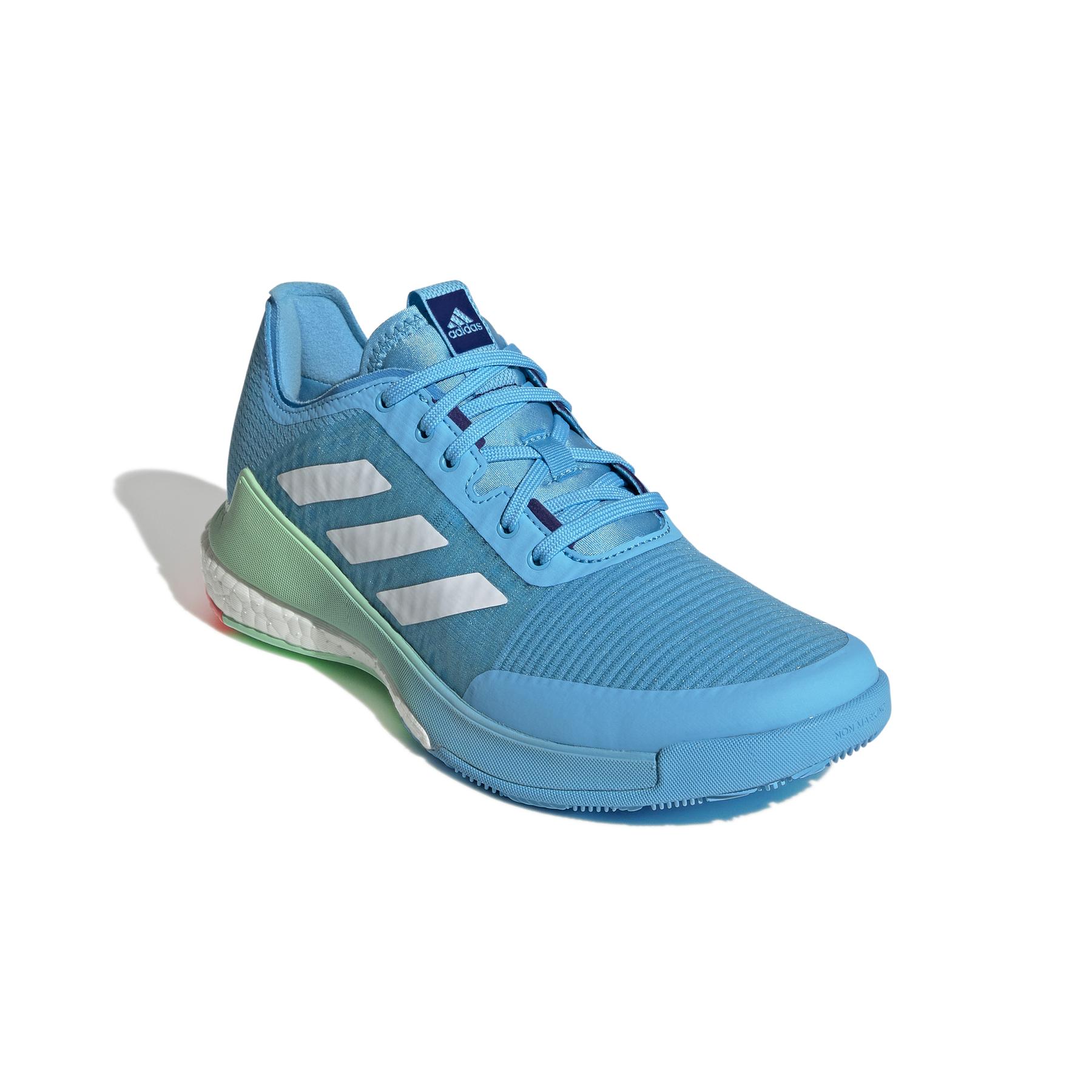 a/d/adidas_gw5095_6_footwear_photography_front_lateral_top_view_white_000.jpg