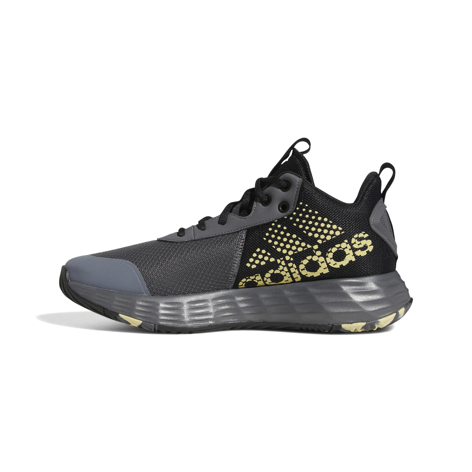 product/a/d/adidas_gw5483_5_footwear_photography_side_medial_center_view_white_000.jpg