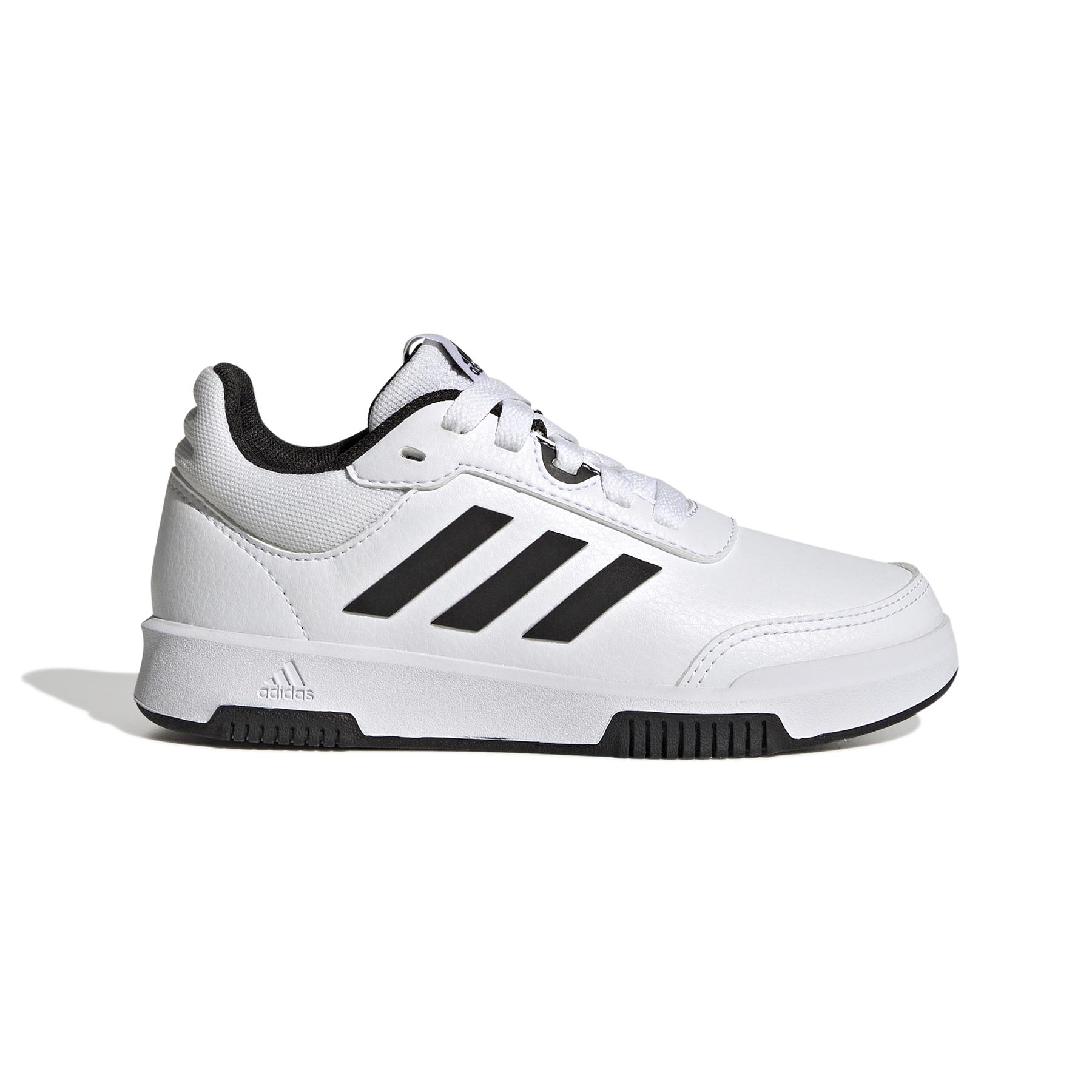 product/a/d/adidas_gw6422_1_footwear_photography_side_lateral_center_view_white_000.jpg