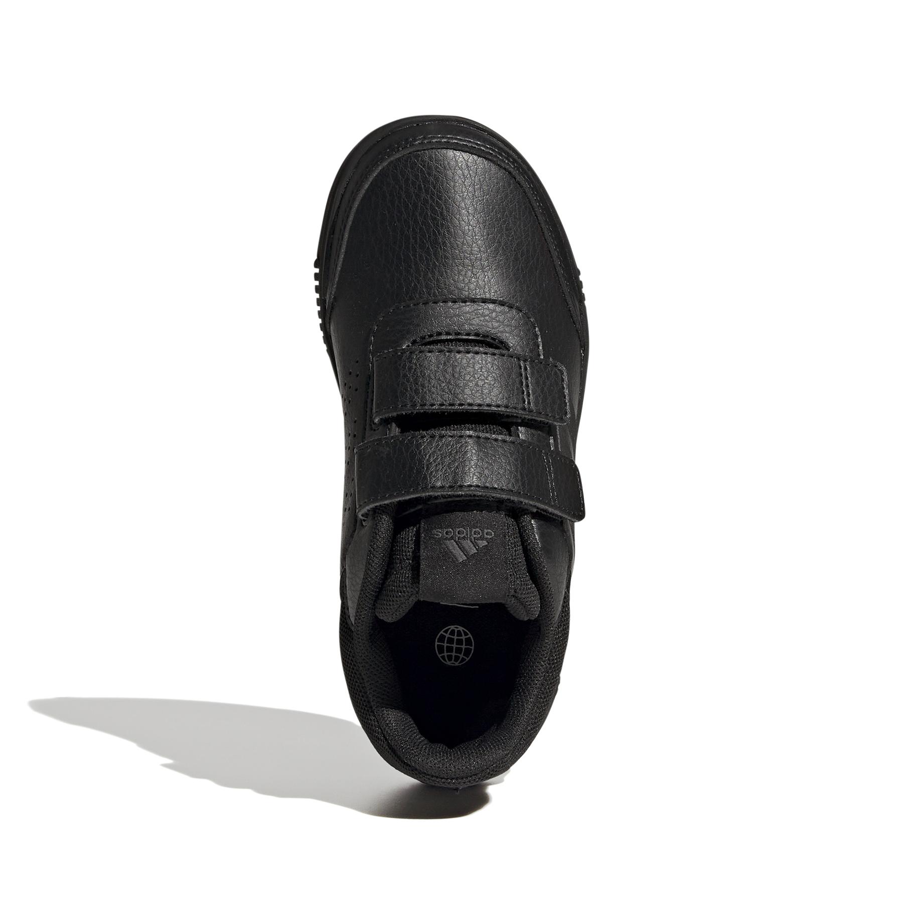 product/a/d/adidas_gw6439_3_footwear_photography_top_portrait_view_white_000.jpg