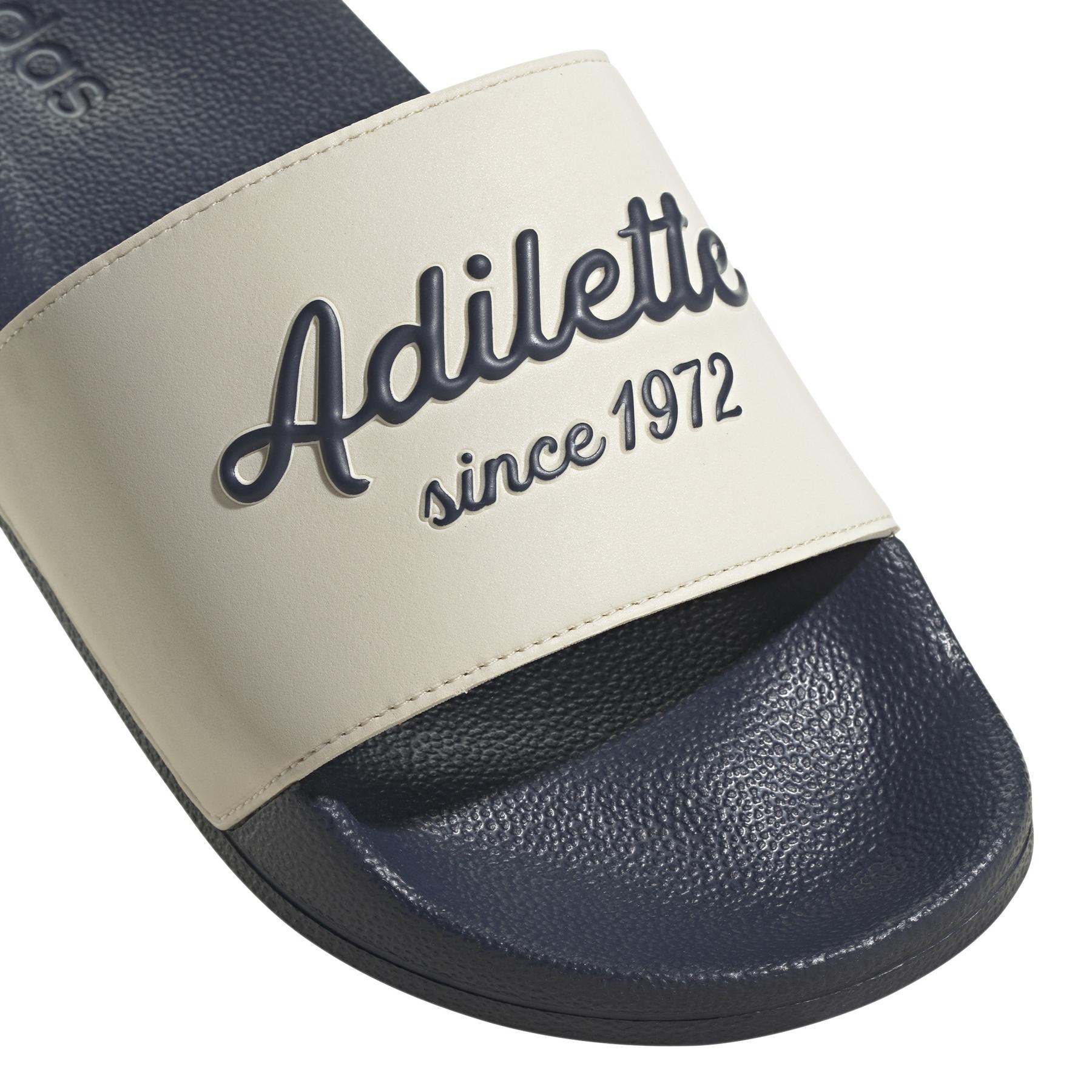 product/a/d/adidas_gw8748_8_footwear_photography_detail_view_1_white_000.jpg