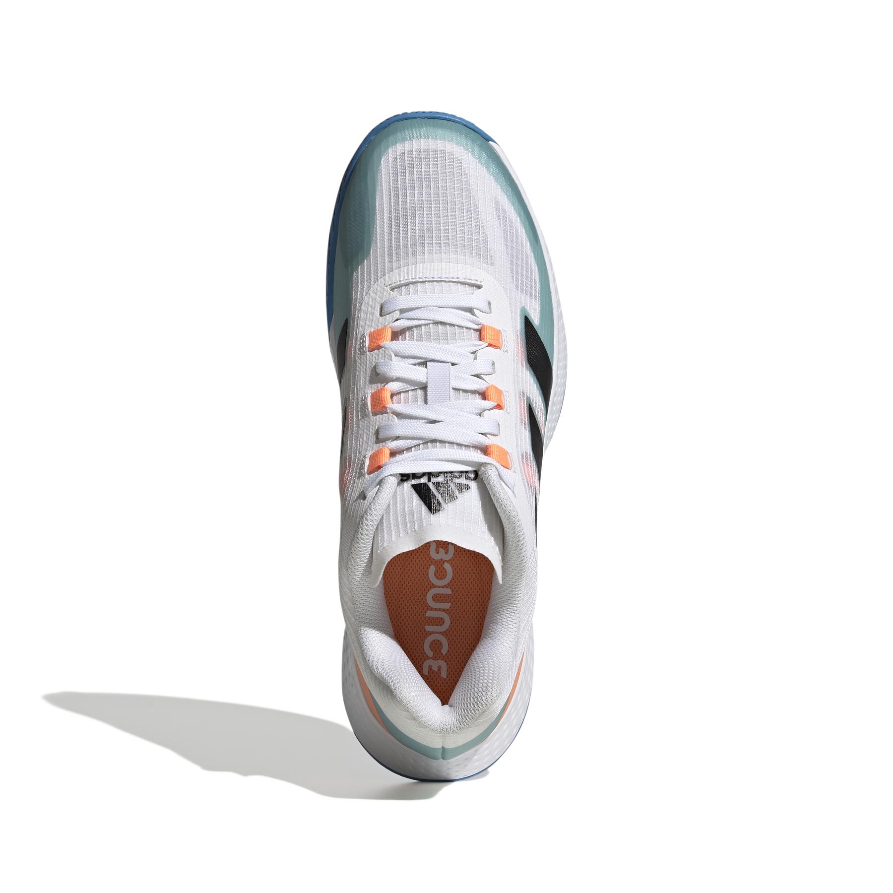 product/a/d/adidas_gx1261_3_footwear_photography_top_portrait_view_white_000.jpg