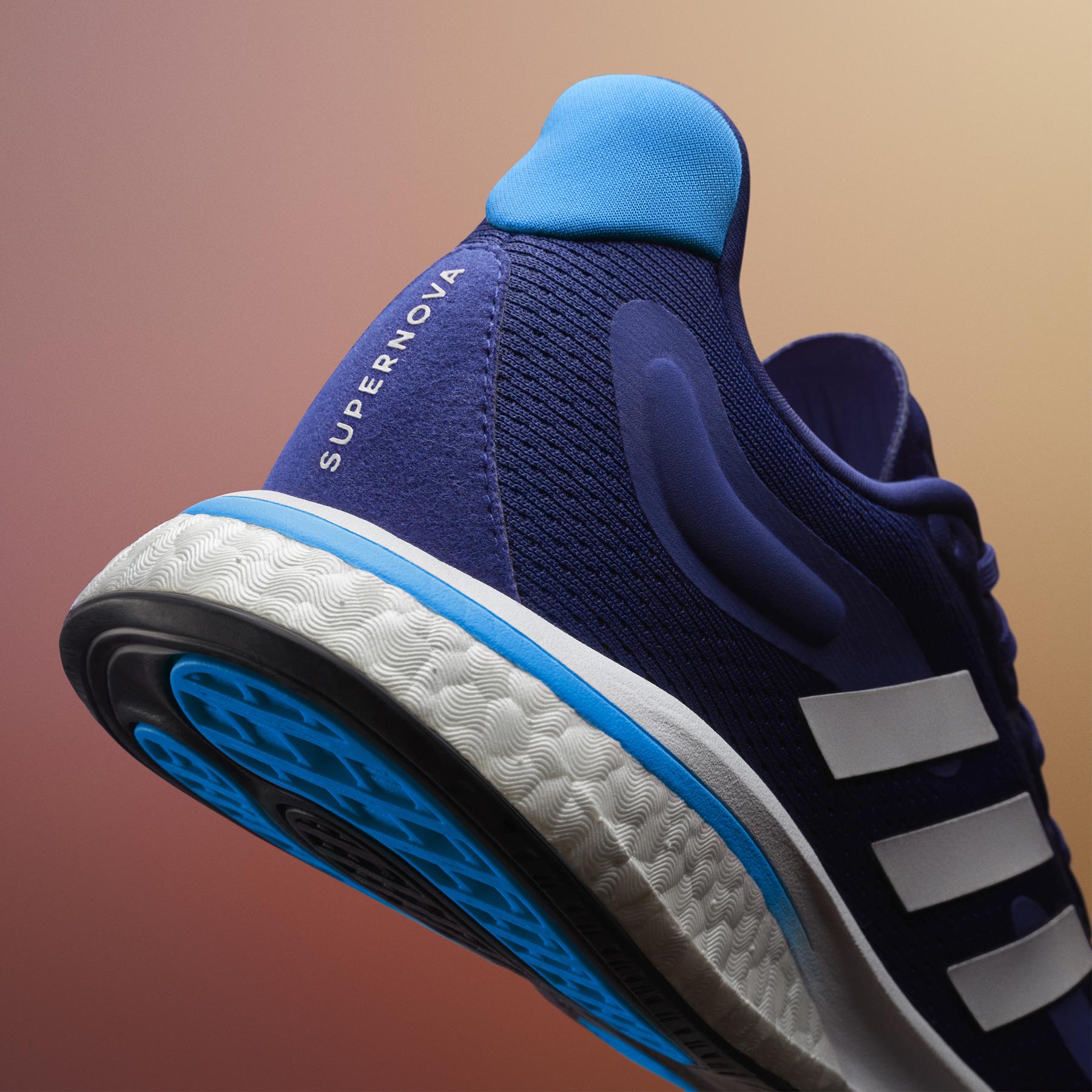 product/a/d/adidas_gx2962_13_footwear_photography_highlight_view_1_white_000.jpg