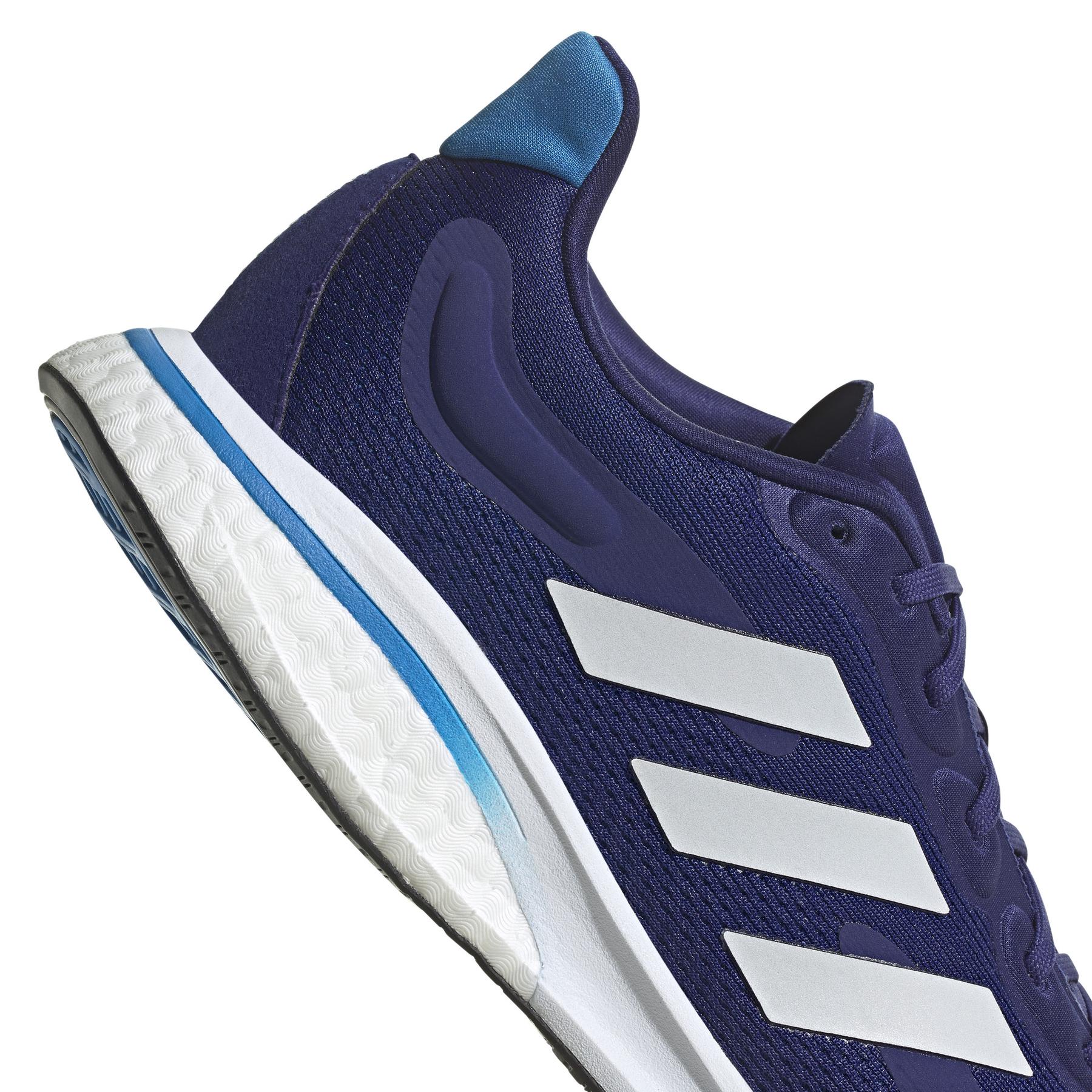 product/a/d/adidas_gx2962_8_footwear_photography_detail_view_1_white_000.jpg
