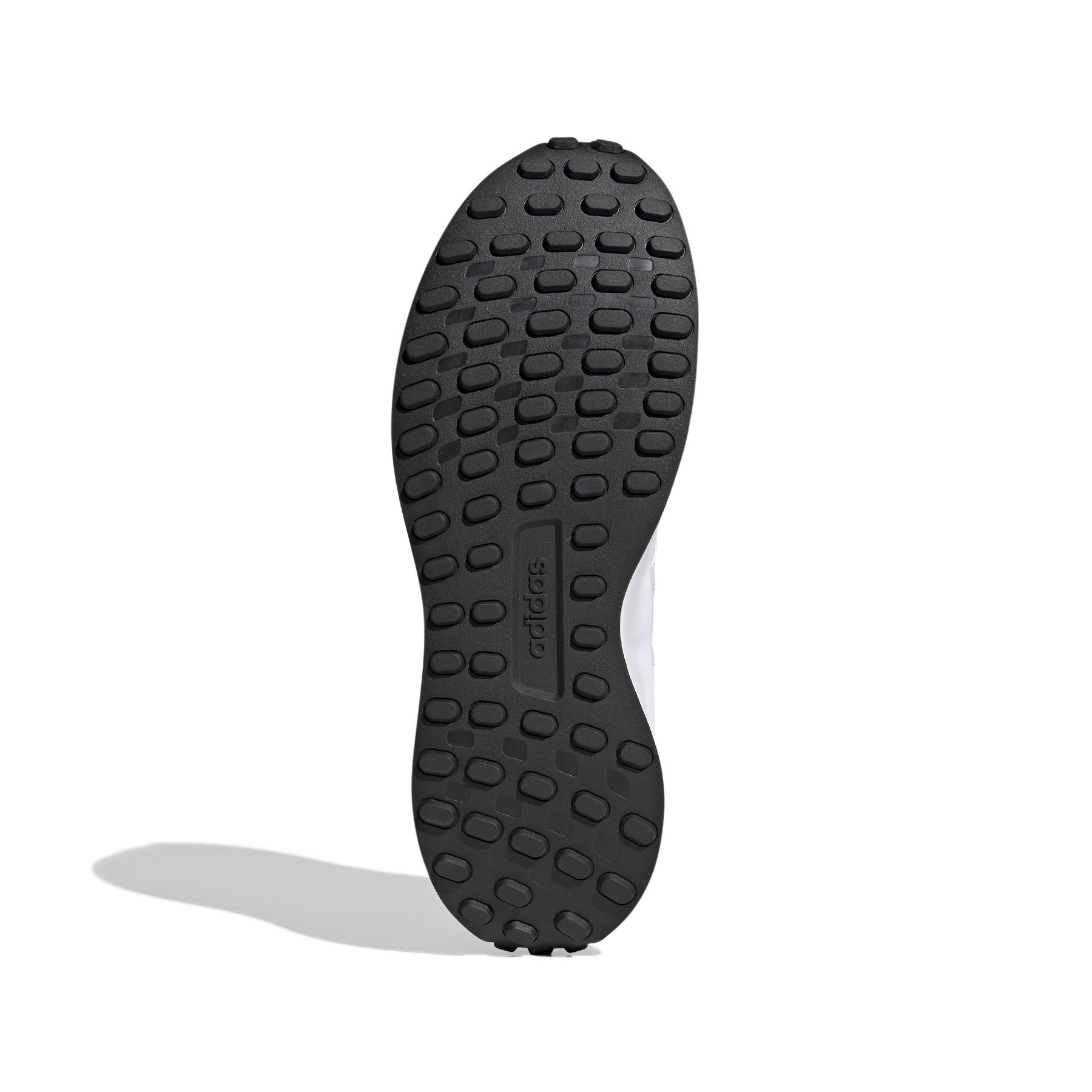a/d/adidas_gx3090_4_footwear_photography_bottom_view_white.jpg