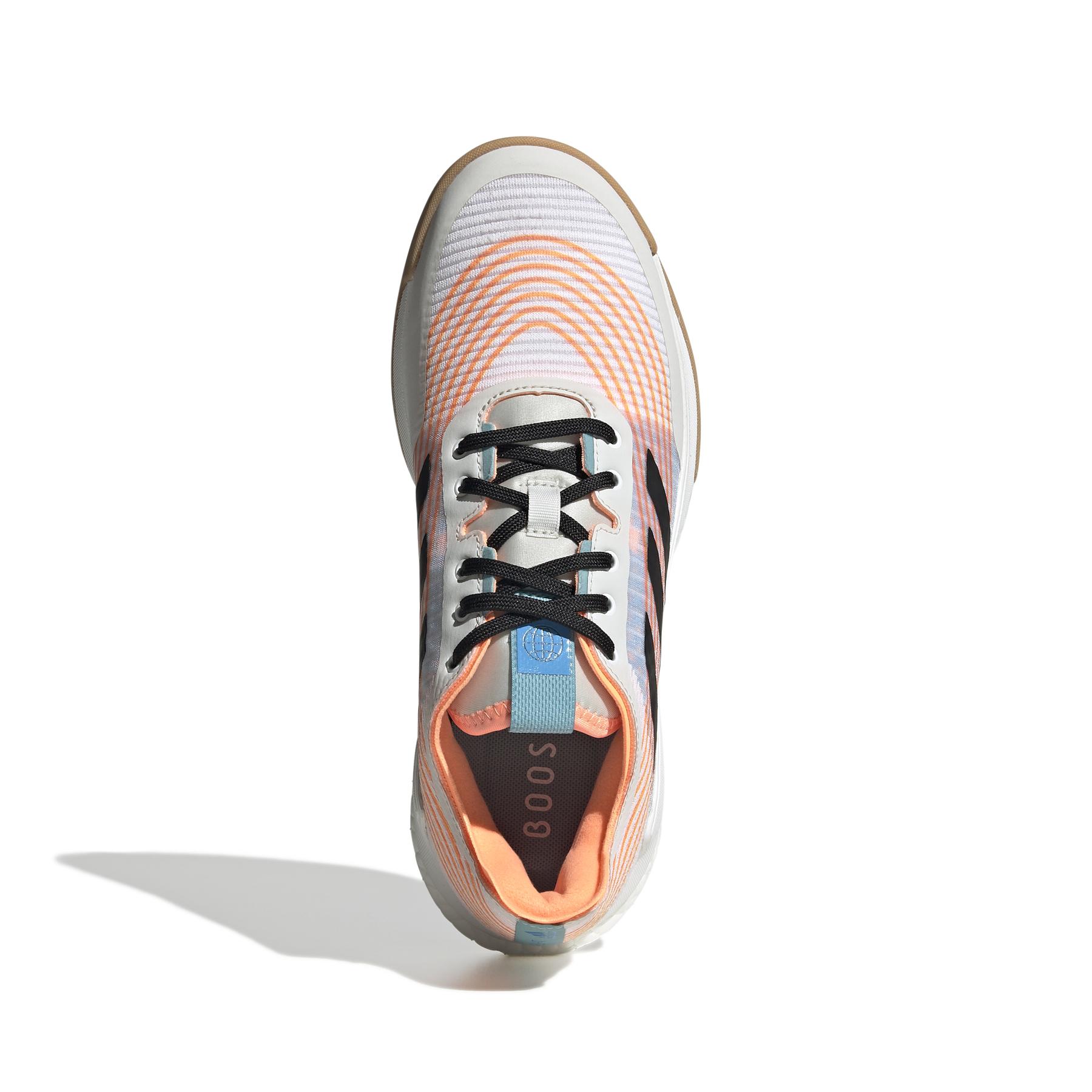 a/d/adidas_gx3741_3_footwear_photography_top_portrait_view_white_000.jpg