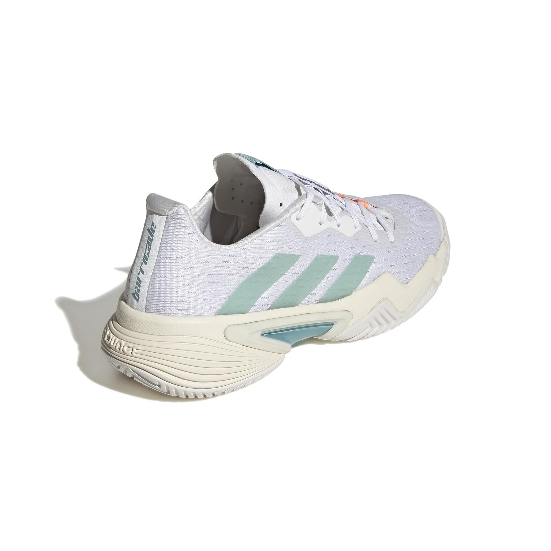 product/a/d/adidas_gx6417_7_footwear_photography_back_lateral_top_view_white_000.jpg