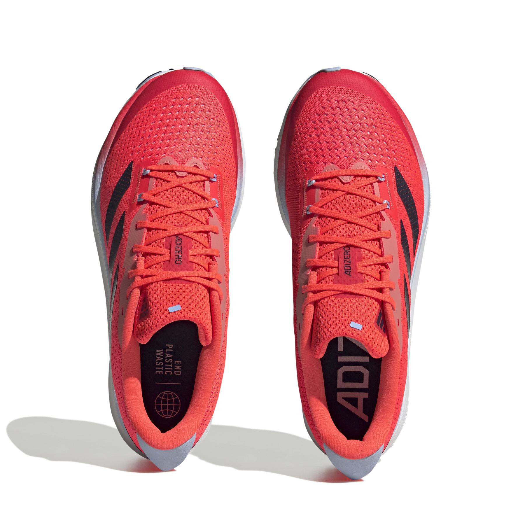 a/d/adidas_gx9775_3_footwear_photography_top_portrait_view_white_000.jpg