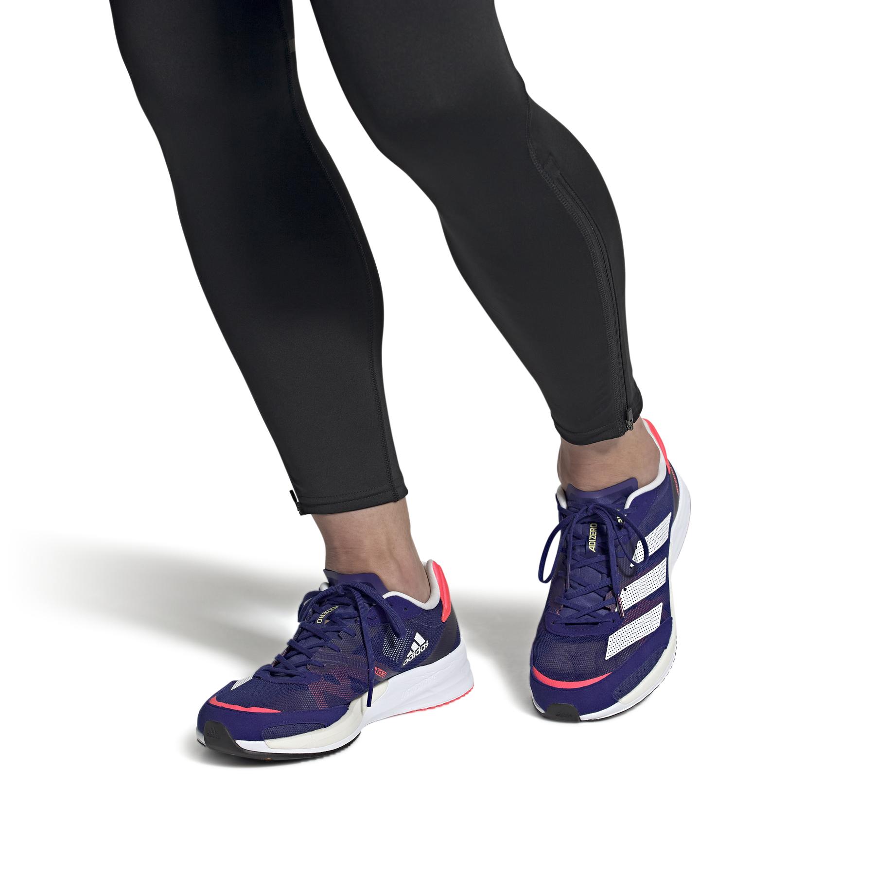 a/d/adidas_gy0893_11_footwear_on_model_front_view_white.jpg