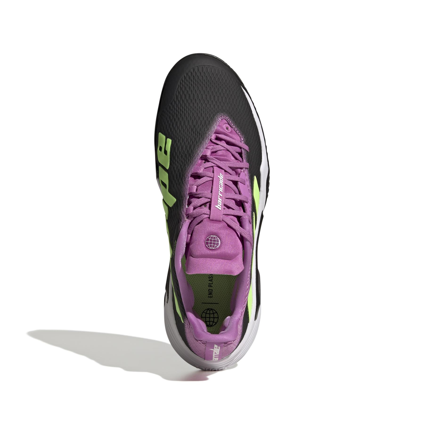product/a/d/adidas_gy1447_3_footwear_photography_top_portrait_view_white_000.jpg
