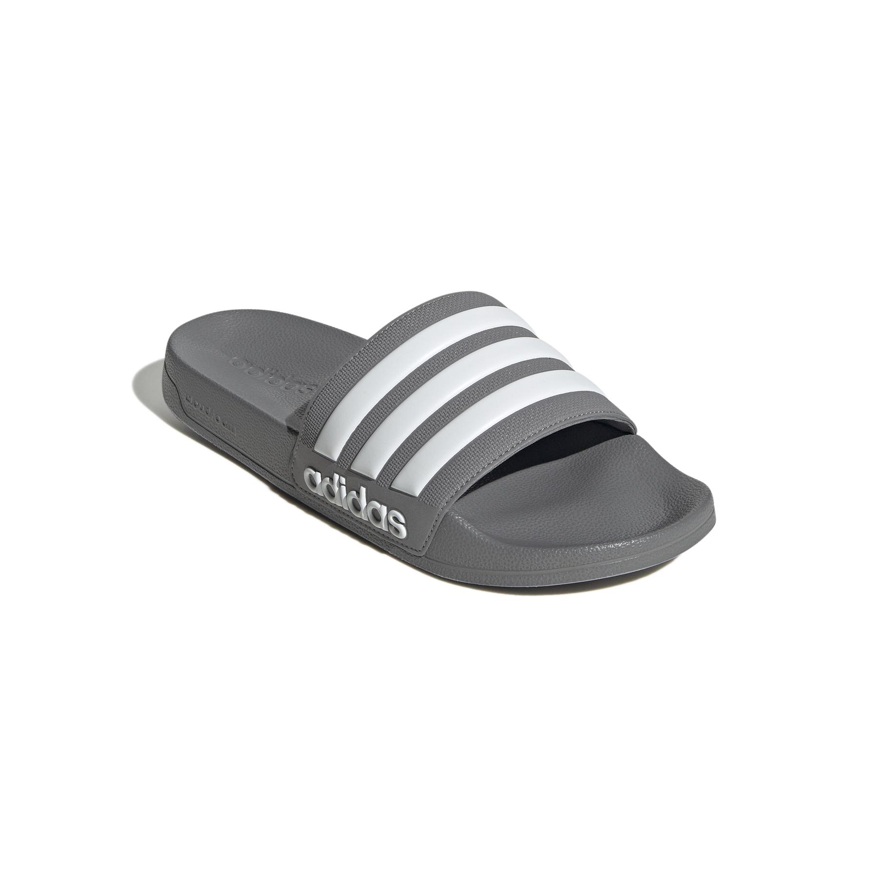 product/a/d/adidas_gy1891_6_footwear_photography_front_lateral_top_view_white_000.jpg