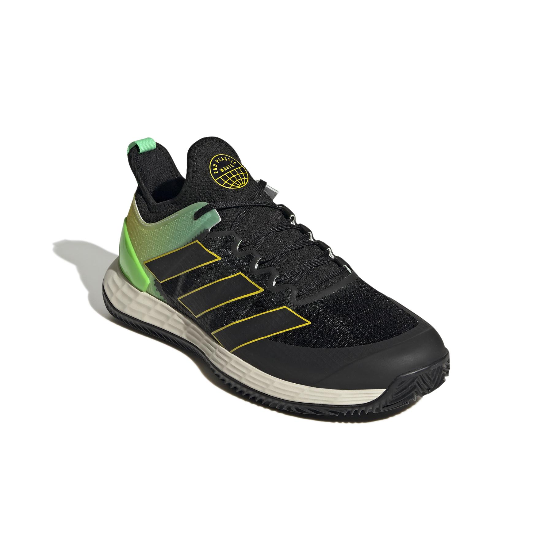 a/d/adidas_gy4004_6_footwear_photography_front_lateral_top_view_white_000.jpg