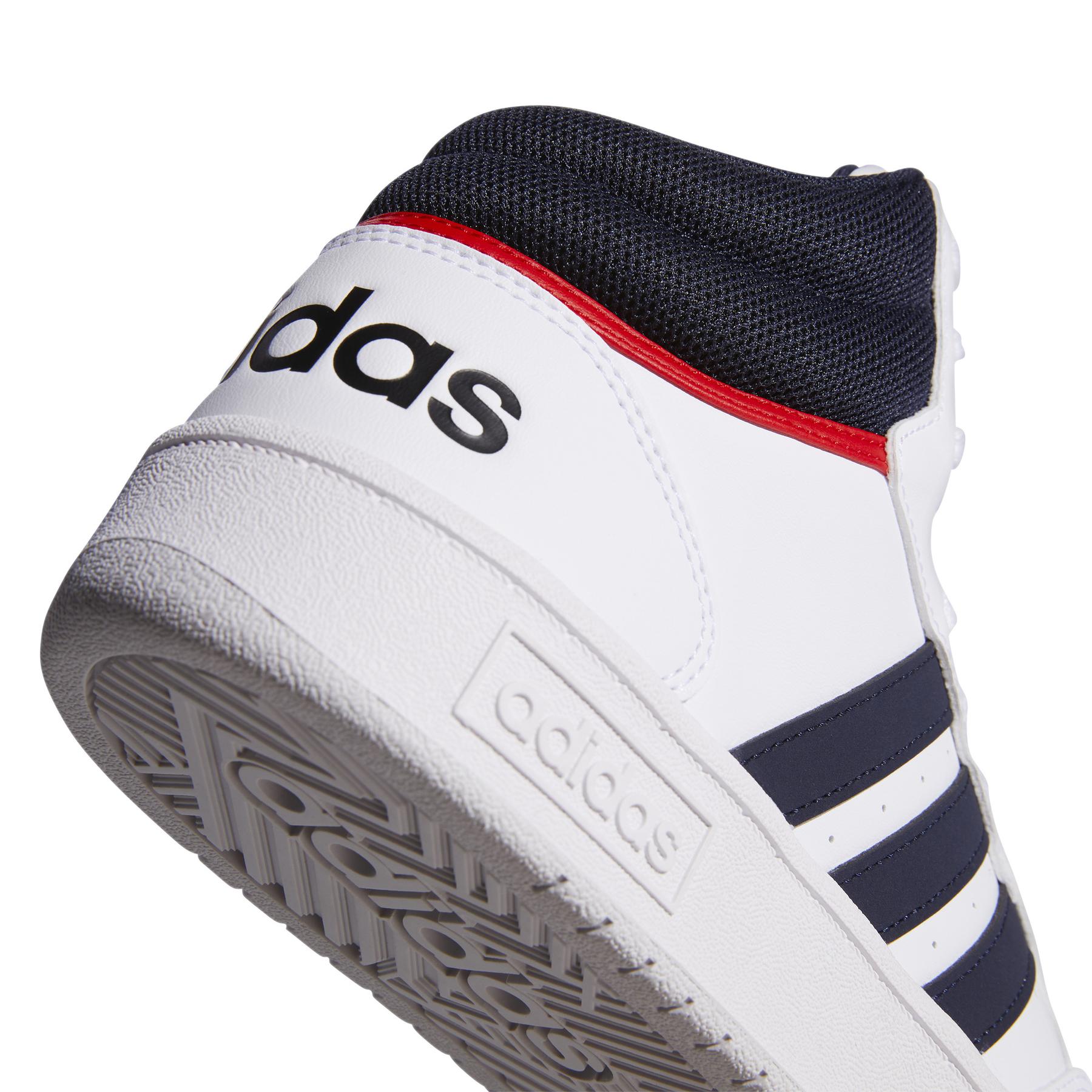 product/a/d/adidas_gy5543_8_footwear_photography_detail_view_1_white.jpg