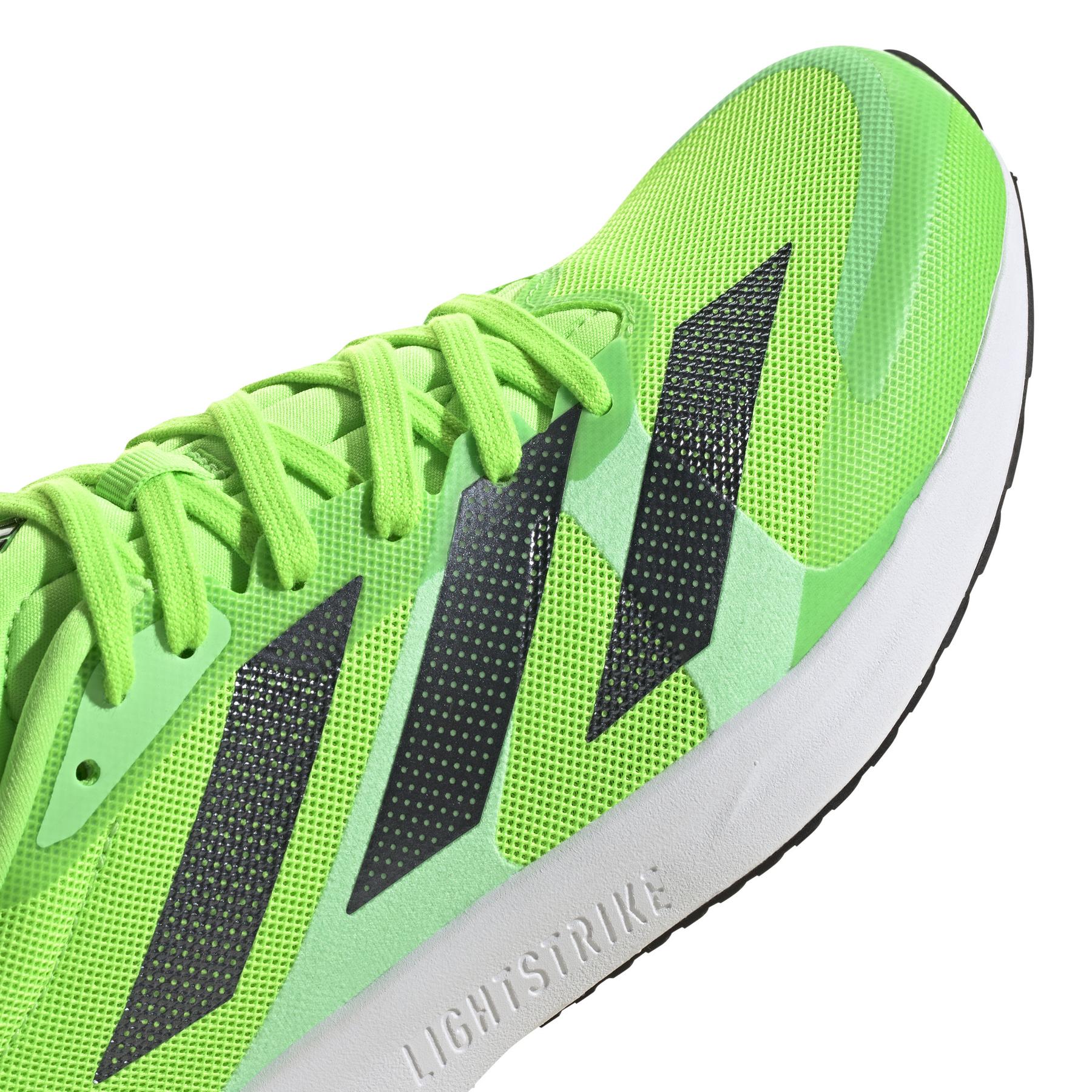 product/a/d/adidas_gy8404_8_footwear_photography_detail_view_1_white_000.jpg