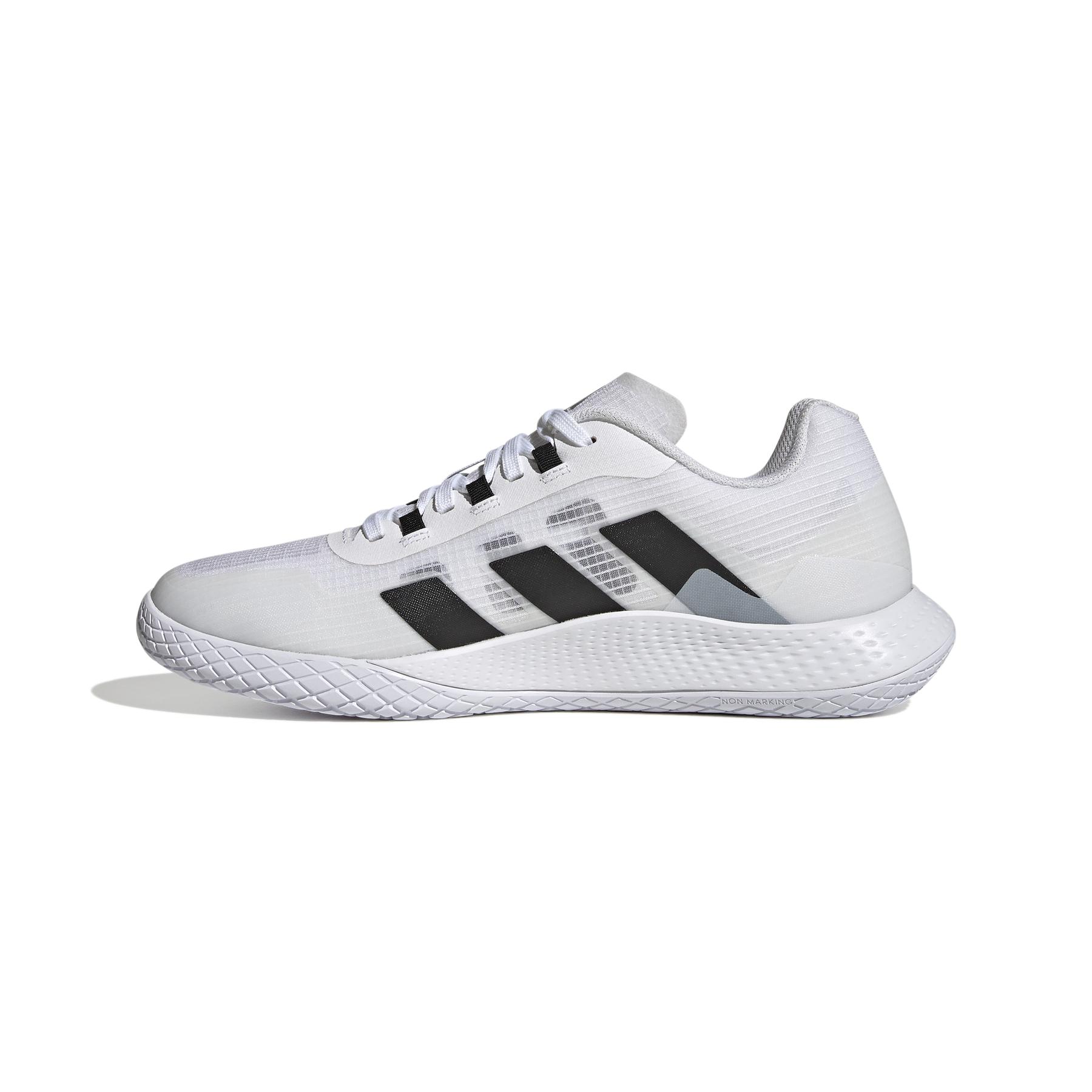 product/a/d/adidas_gy9279_5_footwear_photography_side_medial_center_view_white_000.jpg