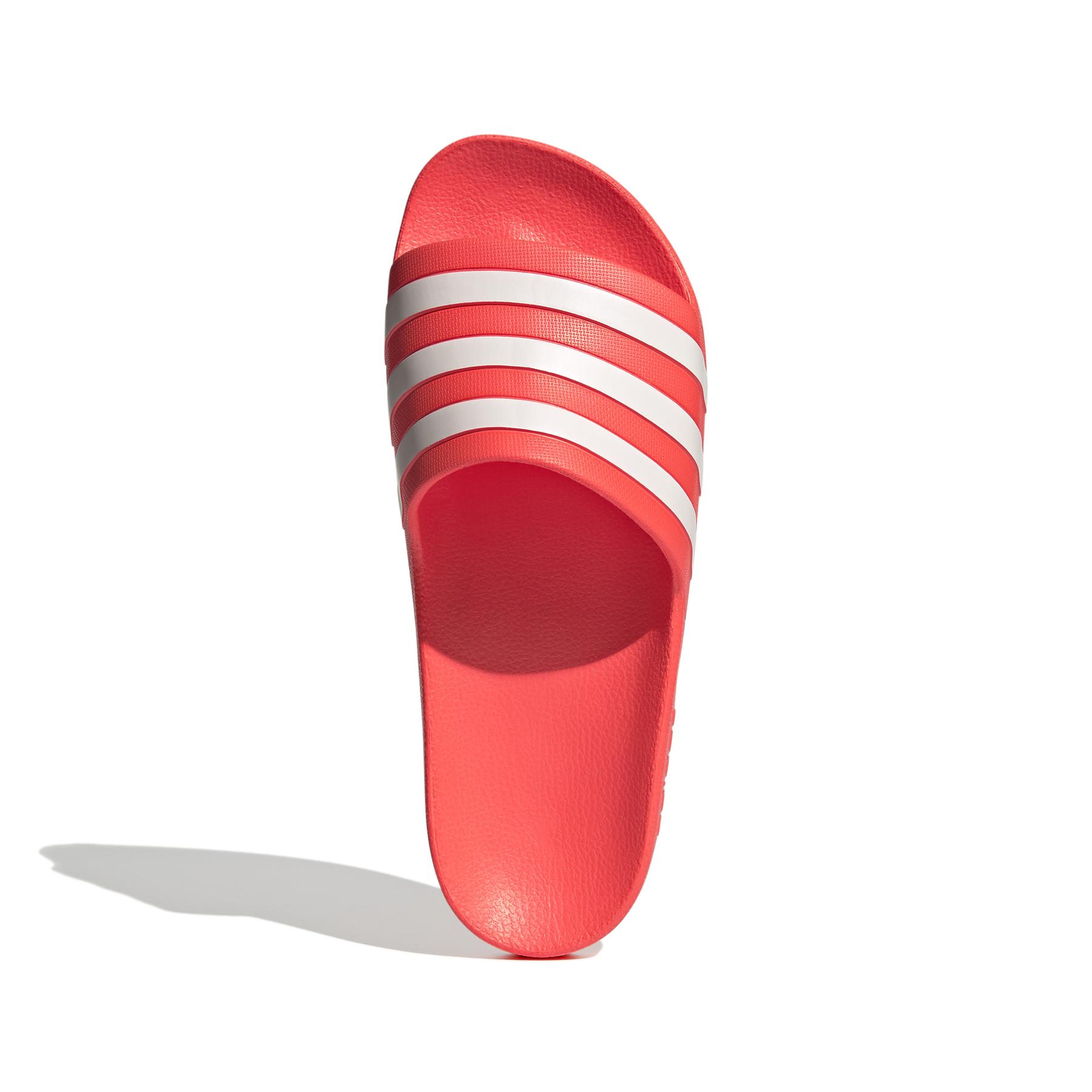 product/a/d/adidas_gz5235_3_footwear_photography_top_portrait_view_white-nw040724.jpg