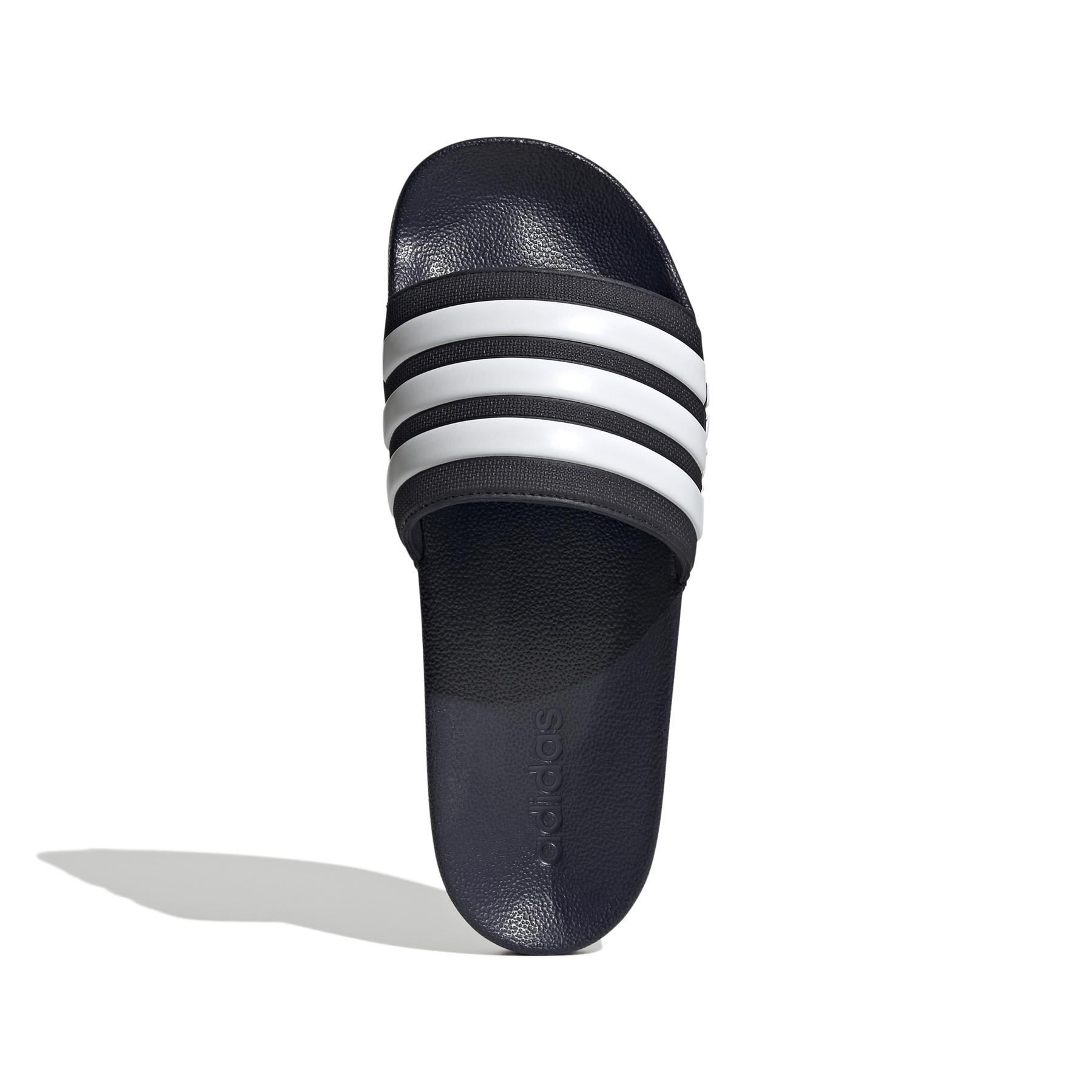 product/a/d/adidas_gz5920_3_footwear_photography_top_portrait_view_white_000.jpg